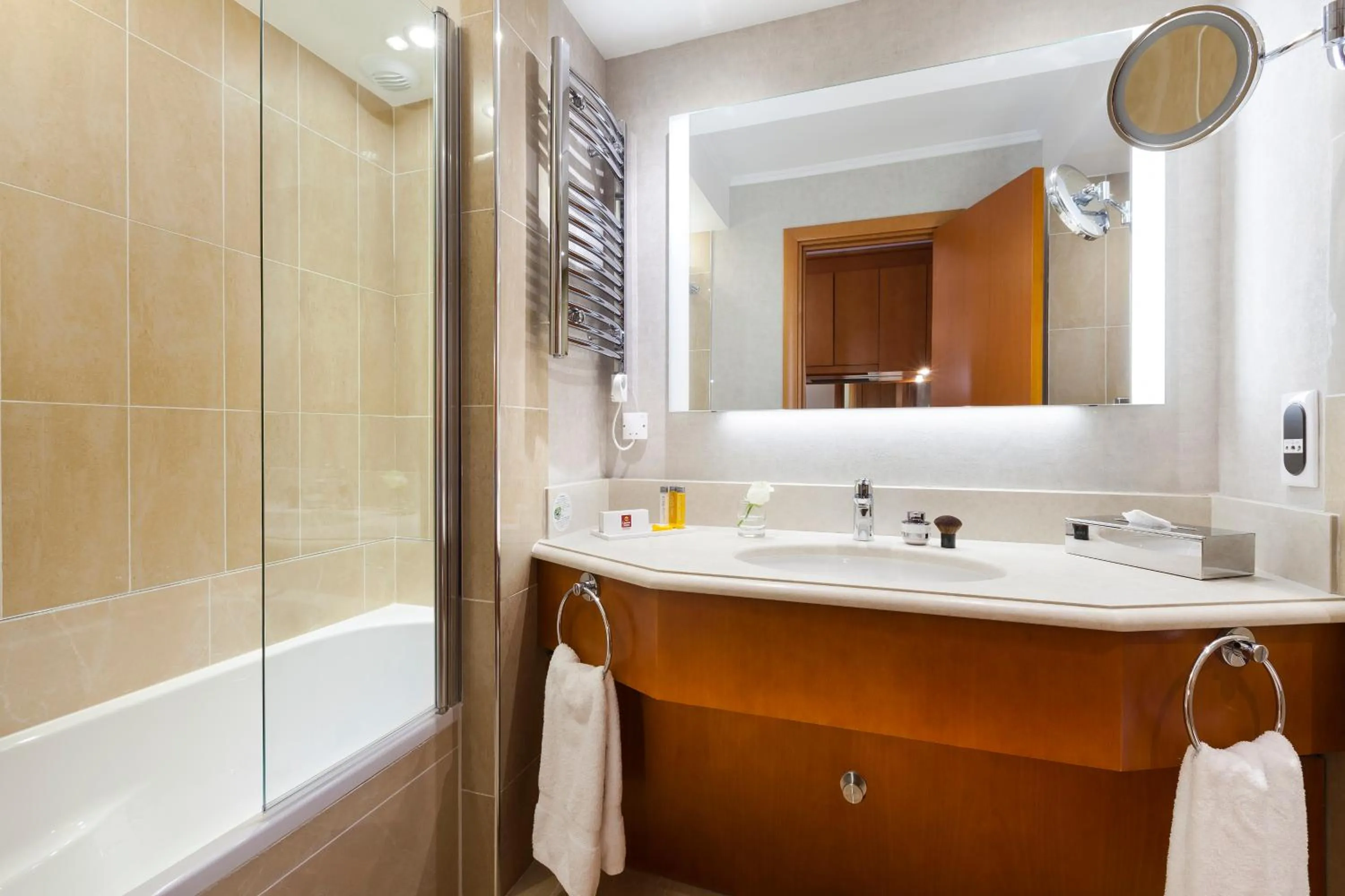 Bathroom in Nehô Suites Cannes Croisette