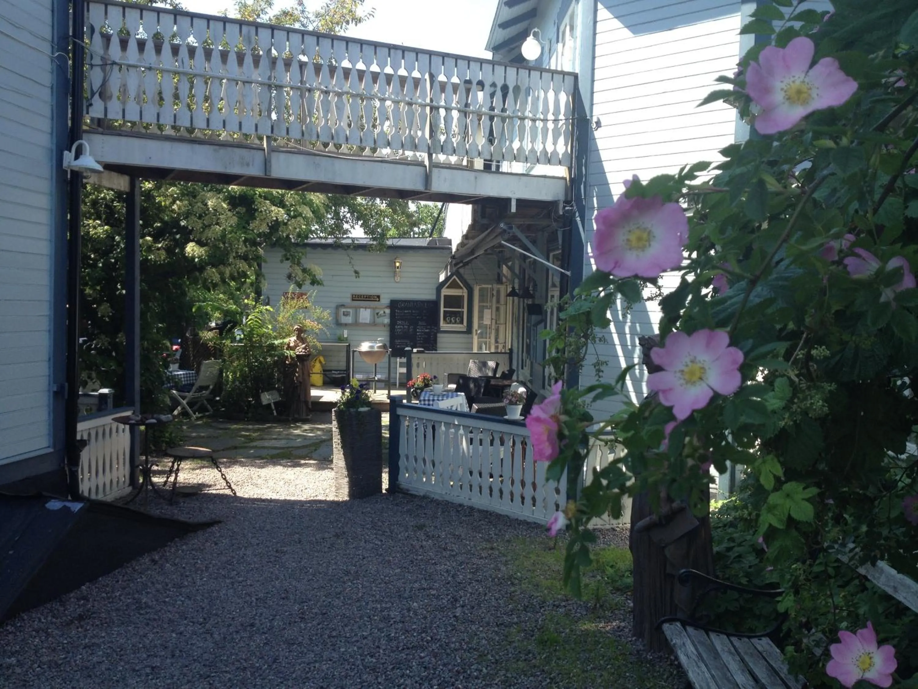 Property building in Hotel Pensionat Granparken