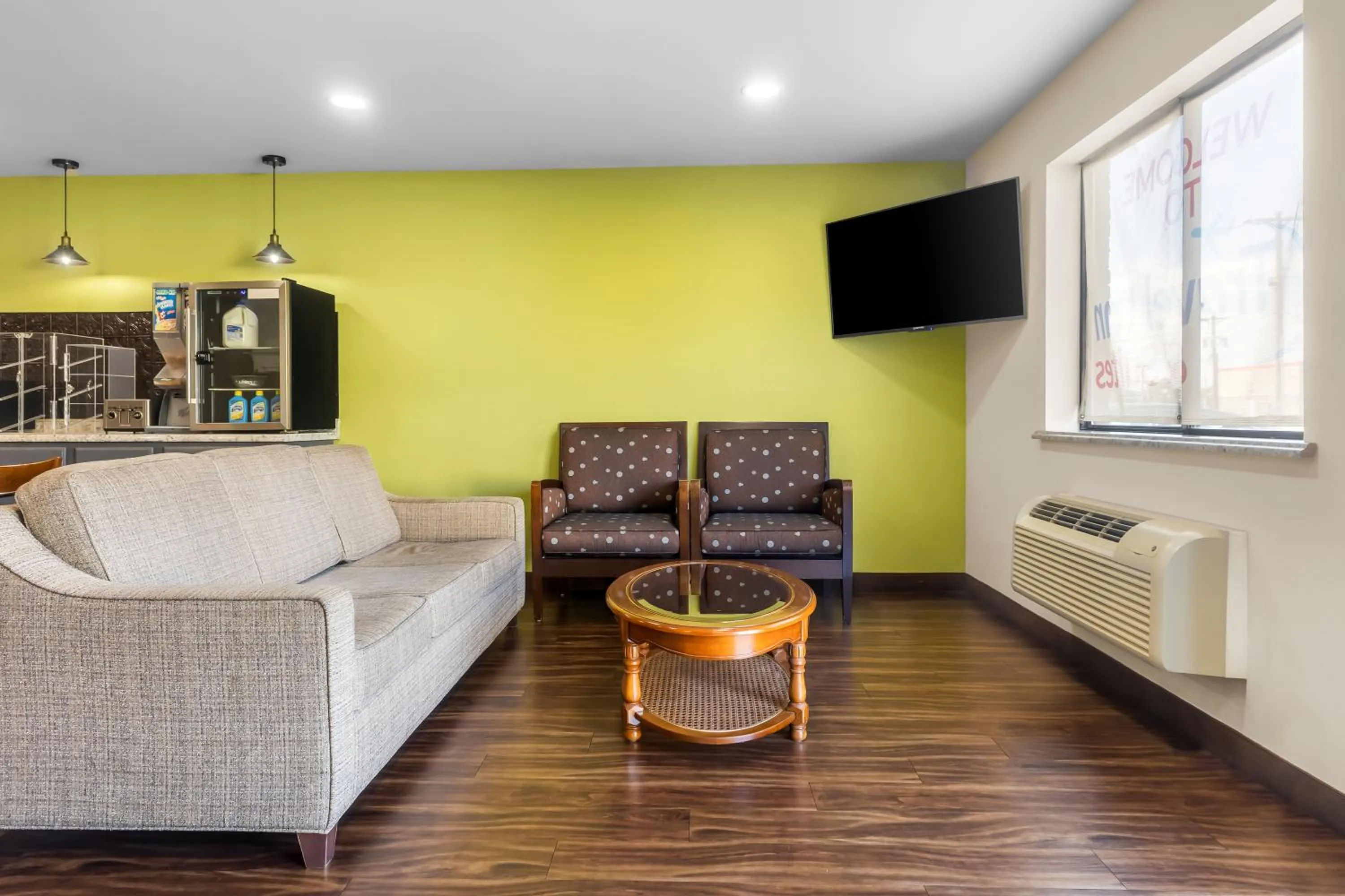 Travel Inn and Suites- Sikeston Miner I-55 exit-67