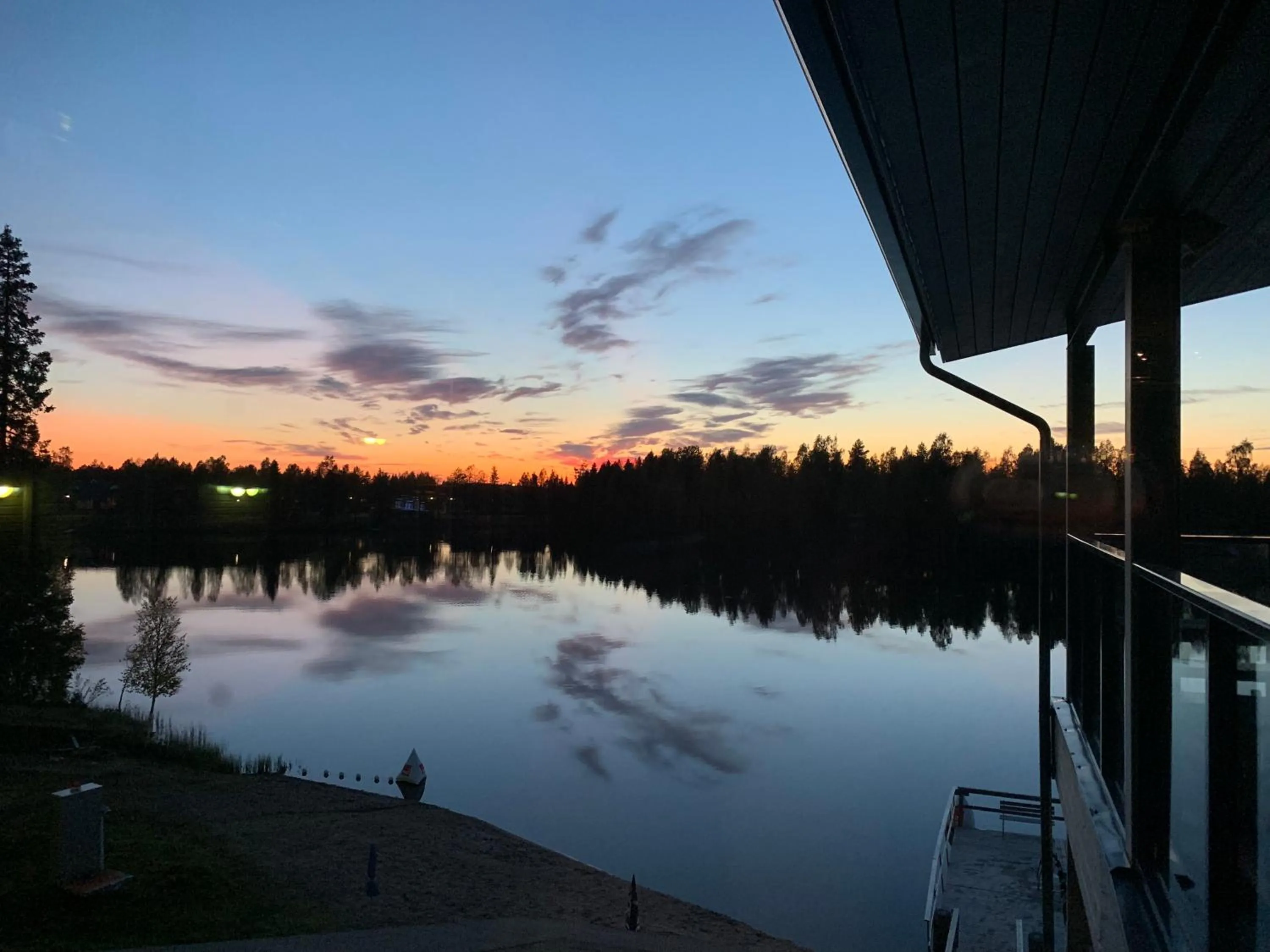 Lake view in Hotel Rukatonttu