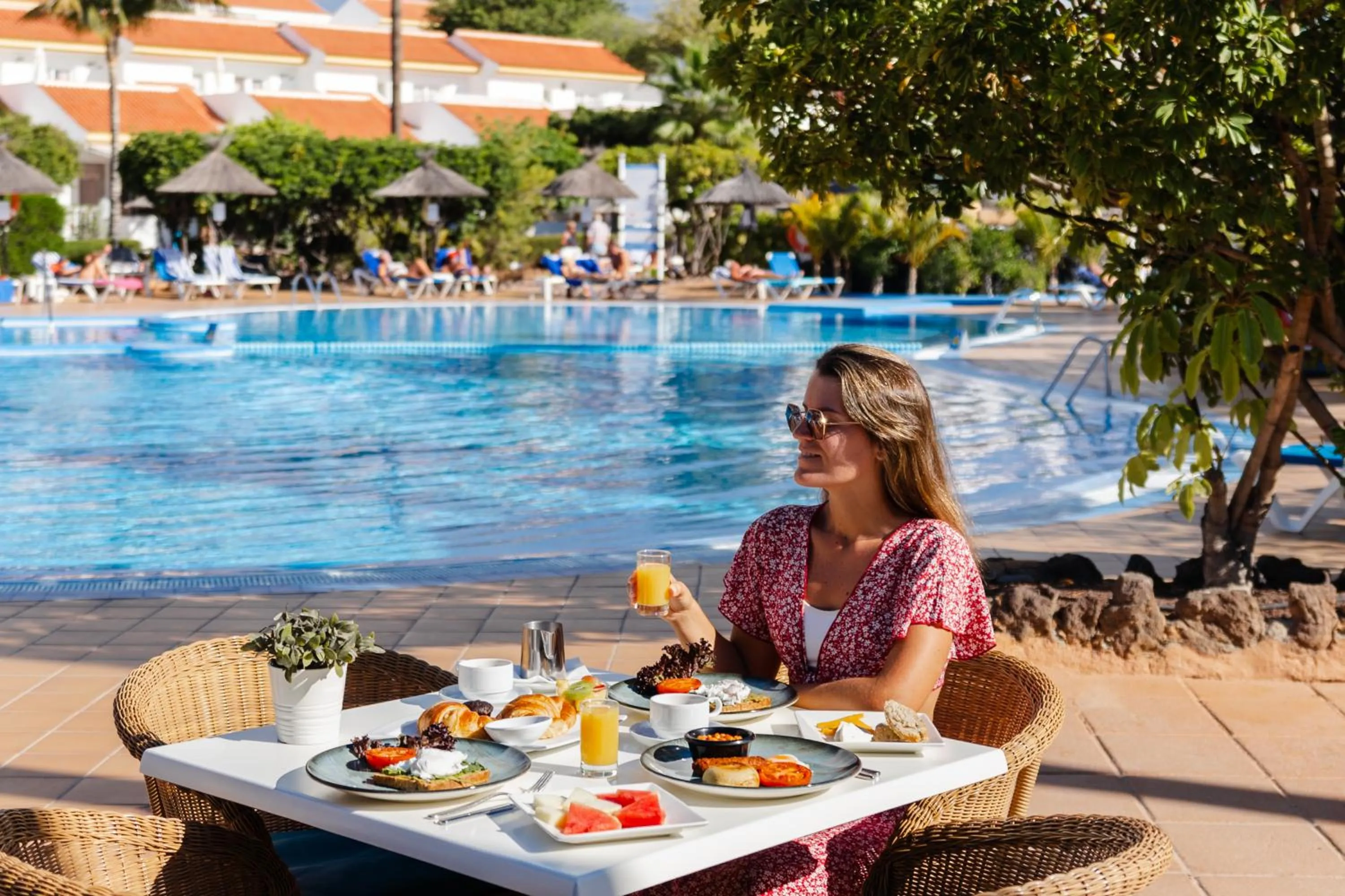 Swimming pool in Wyndham Residences Golf del Sur