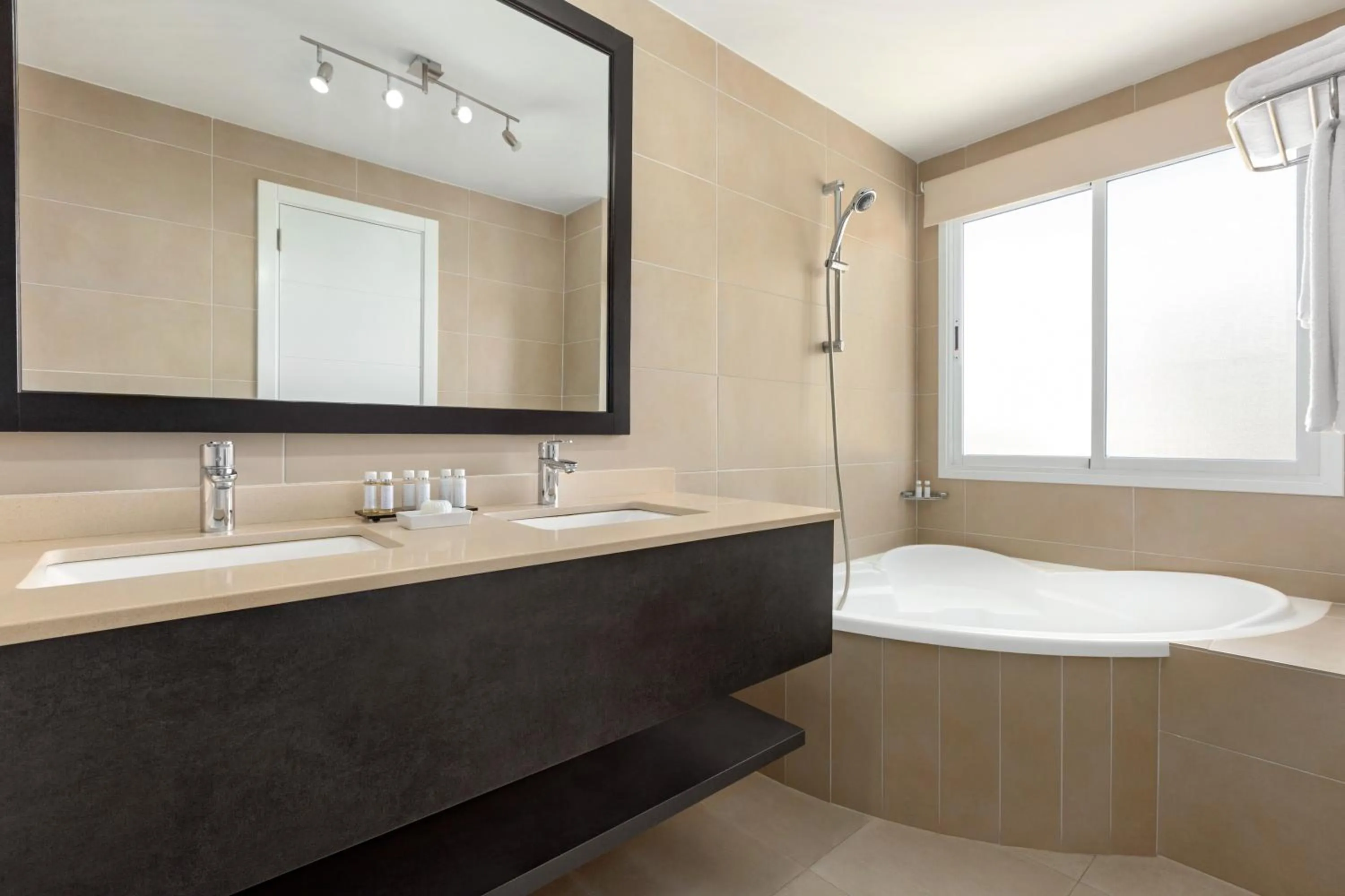 Bathroom in Wyndham Residences Golf del Sur