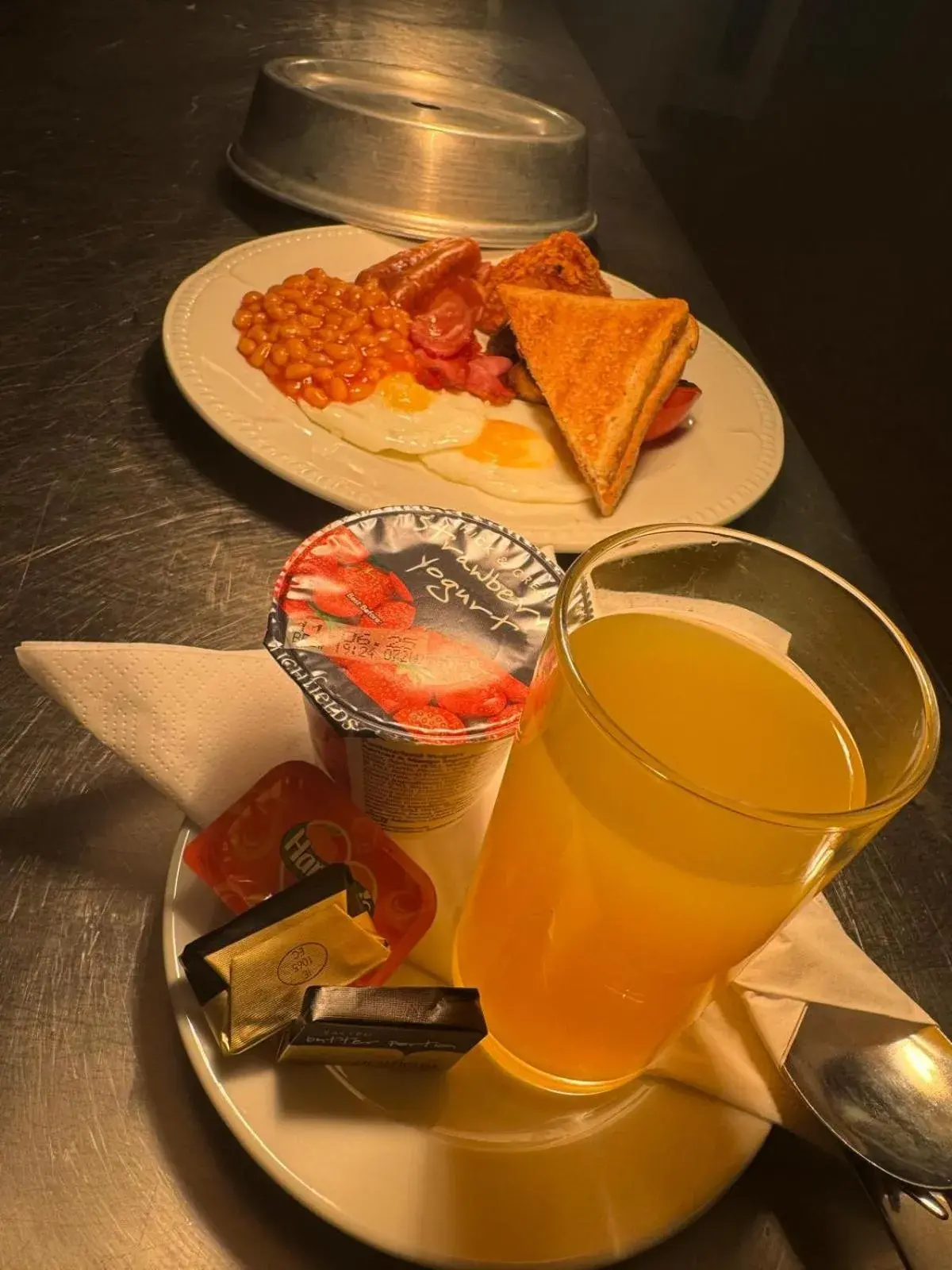 Breakfast in OYO The Chiltern Hotel Breakfast in OYO The Chiltern Hotel