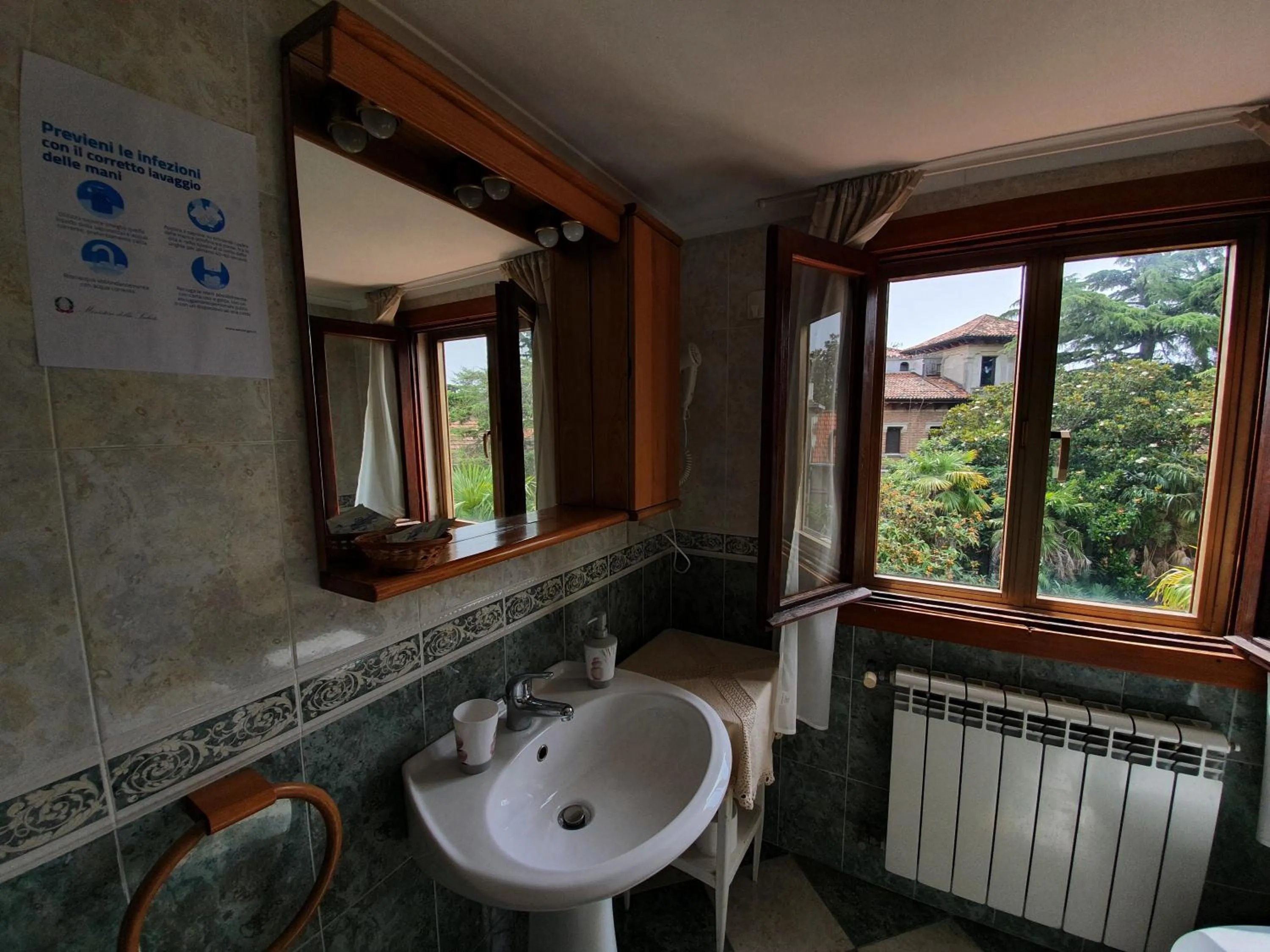 Bathroom in Villa Berghinz