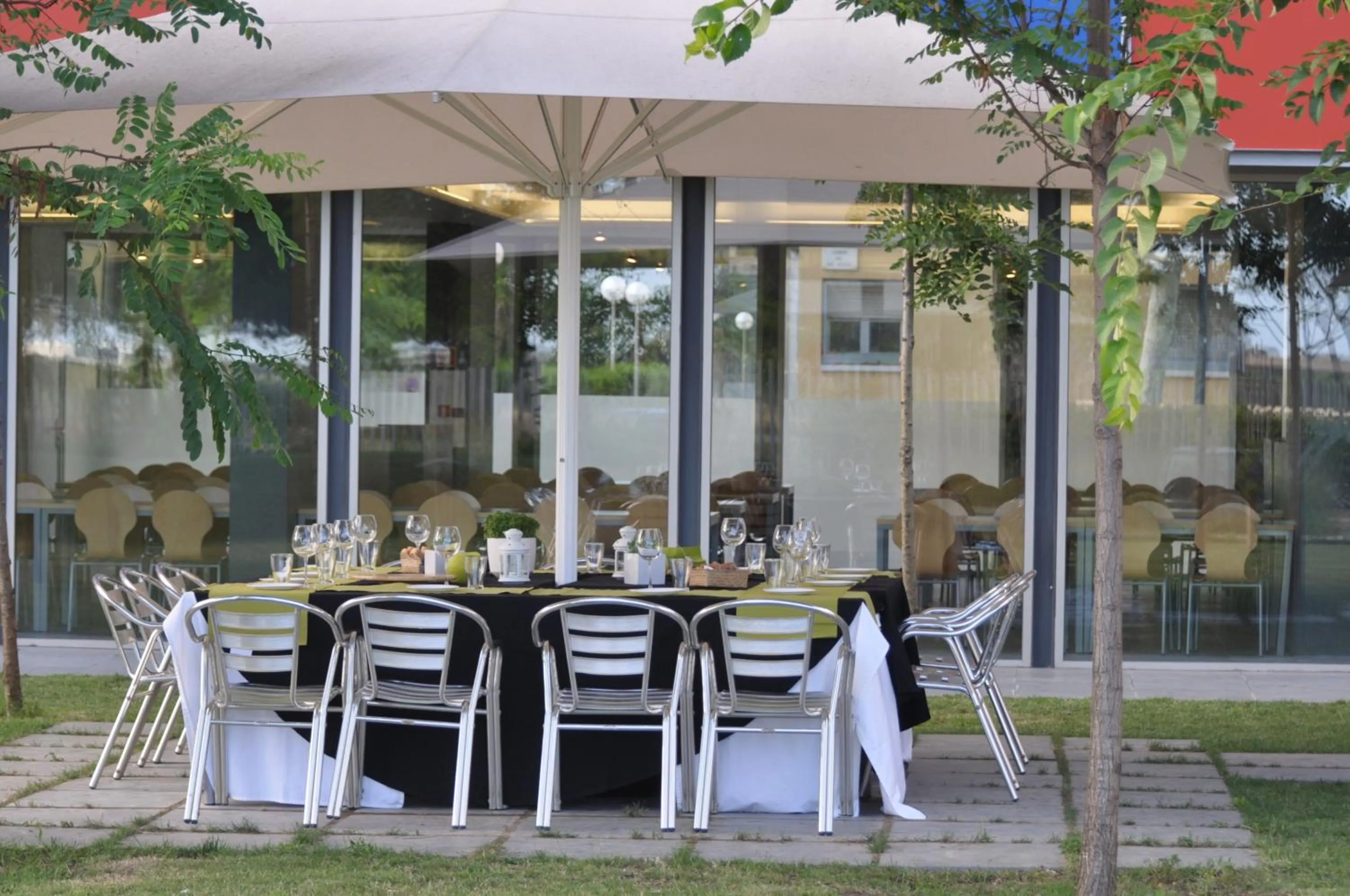 Restaurant/places to eat in Centre Esplai Albergue