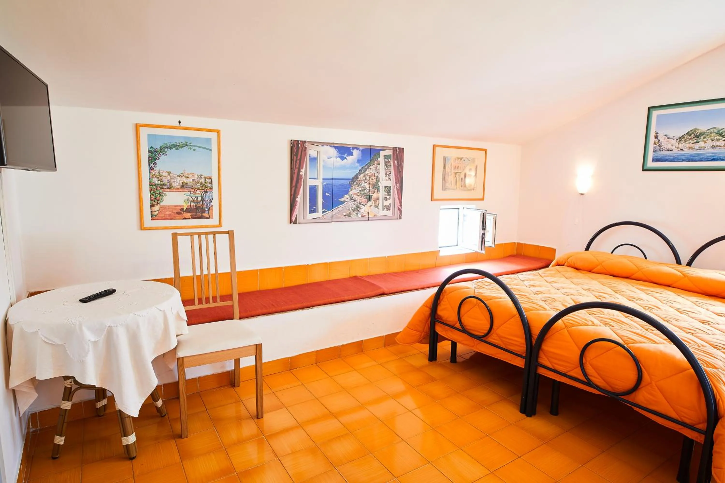 Bed in Palazzo Della Marra