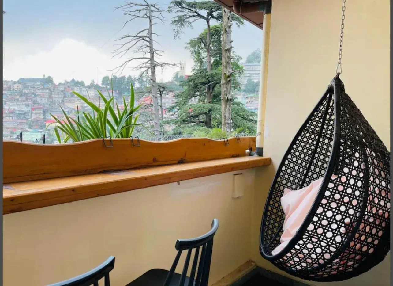 Balcony/Terrace in Hotel Willow Banks Shimla