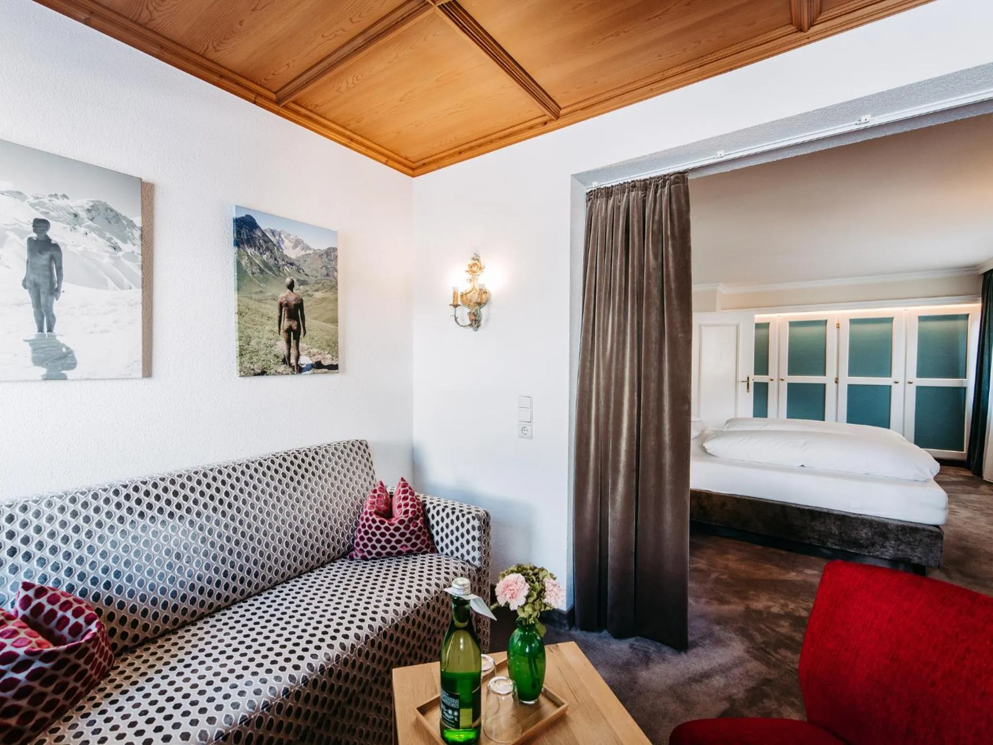 Bed in Hotel Hirlanda