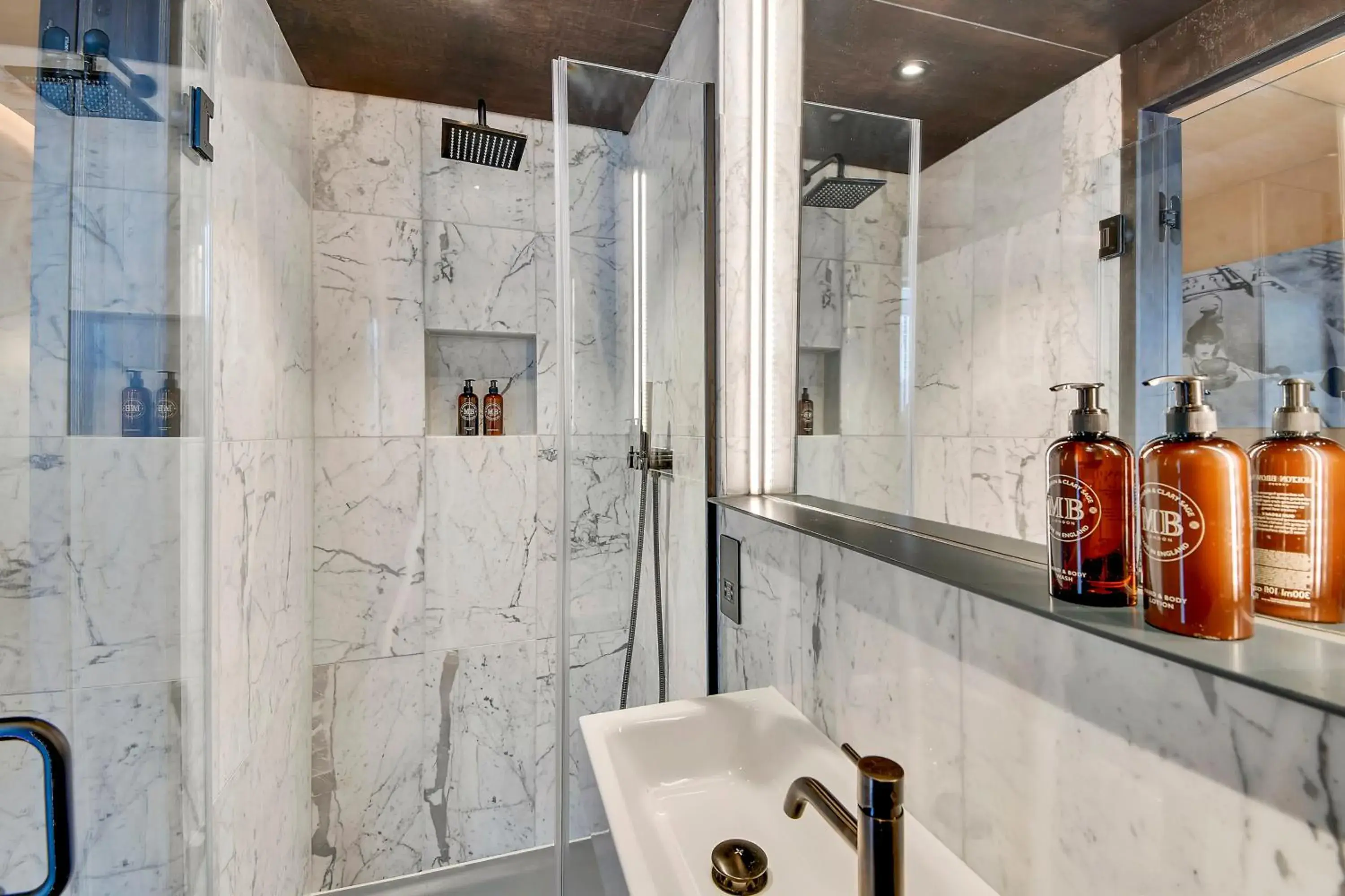 Bathroom in Stow Away Waterloo Bathroom in Stow Away Waterloo