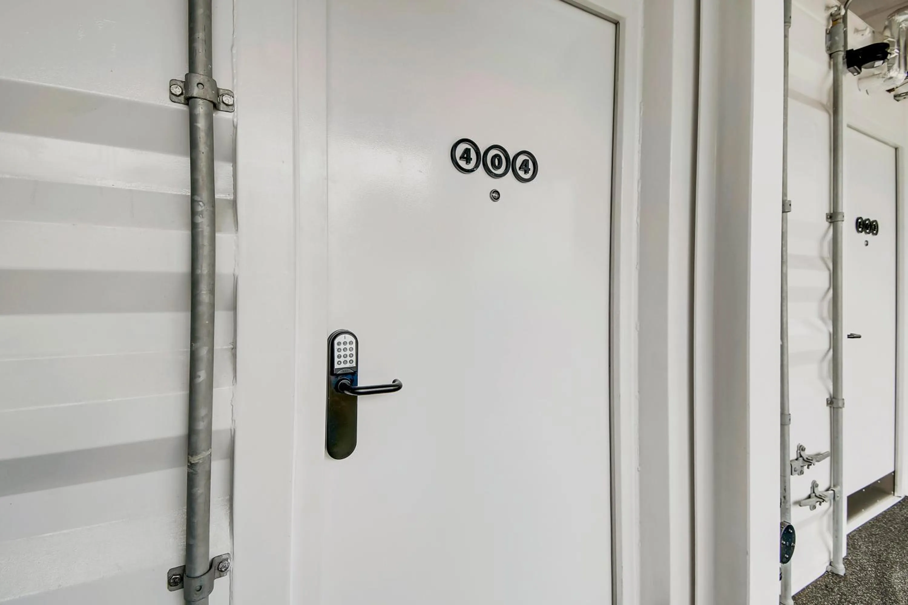 Area and facilities in Stow Away Waterloo