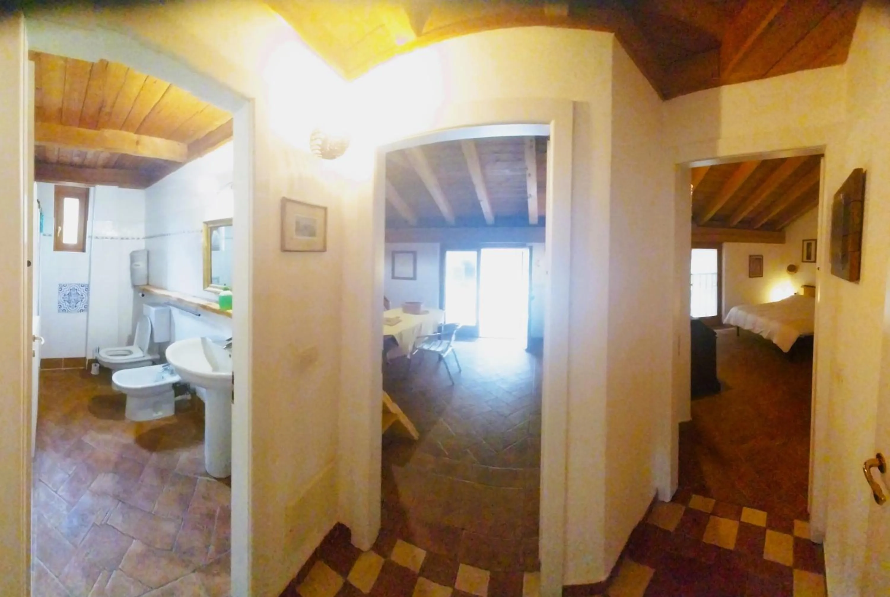 Photo of the whole room in Villadina Farm