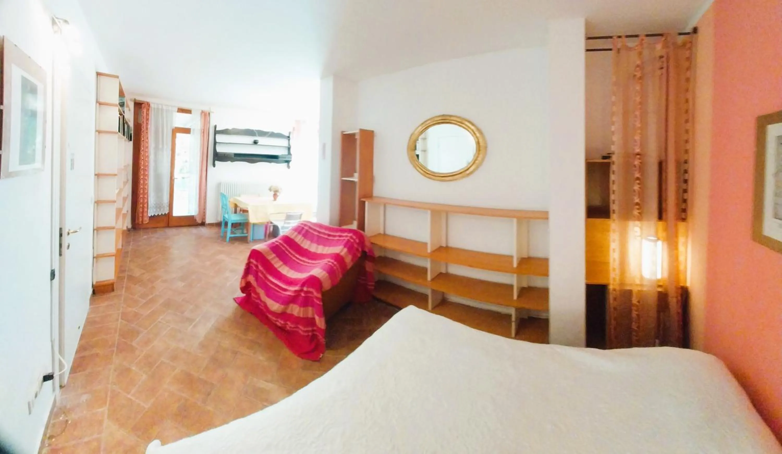 Living room, Bed in Villadina Farm