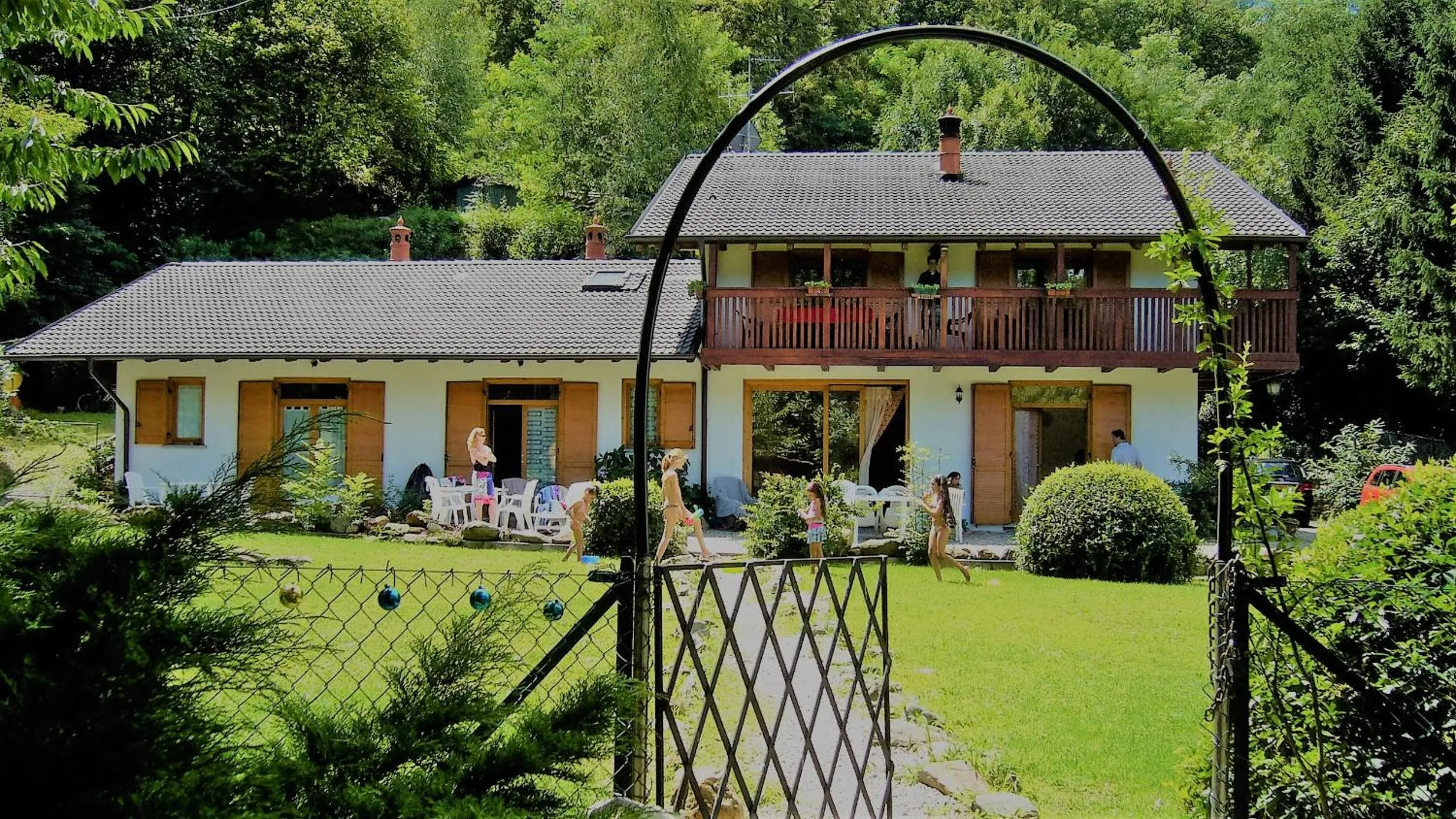 Property building in Villadina Farm