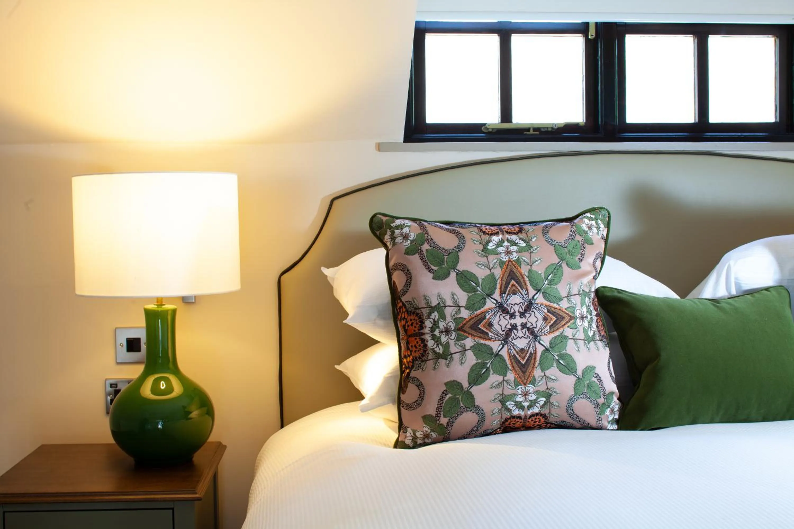 Bed in Foxhills Club & Resort