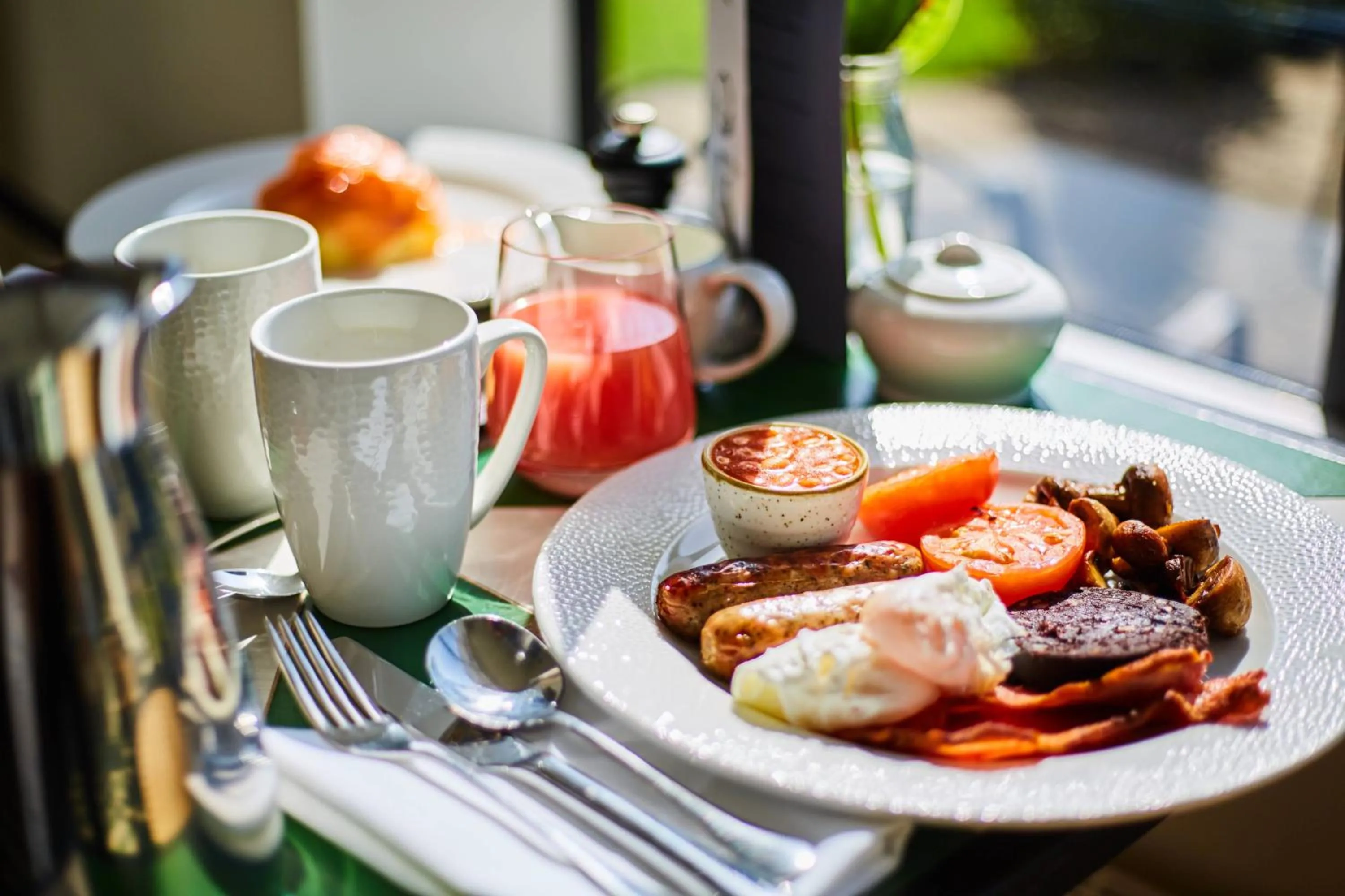 Restaurant/places to eat in Foxhills Club & Resort