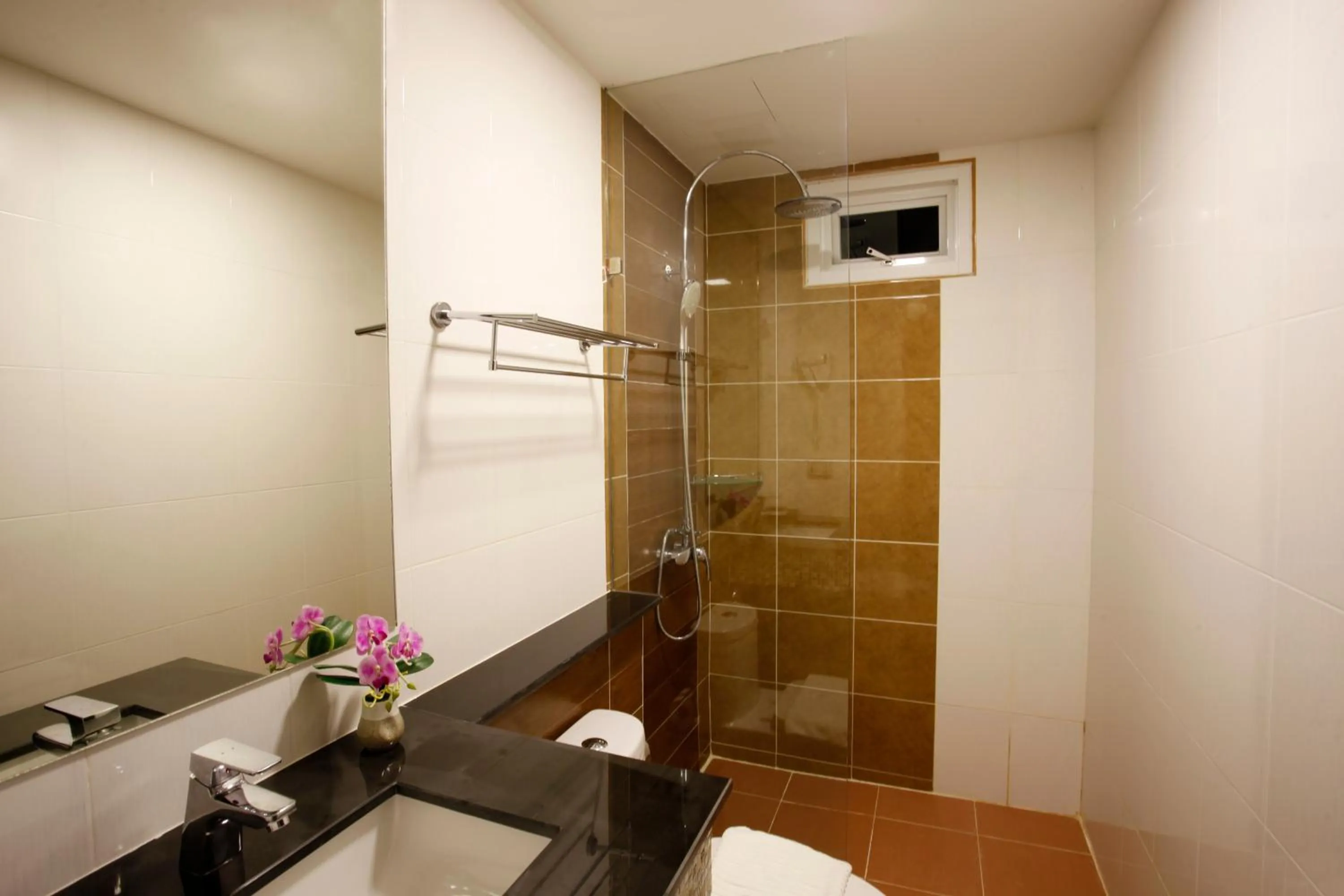 Bathroom in Orchid Resortel