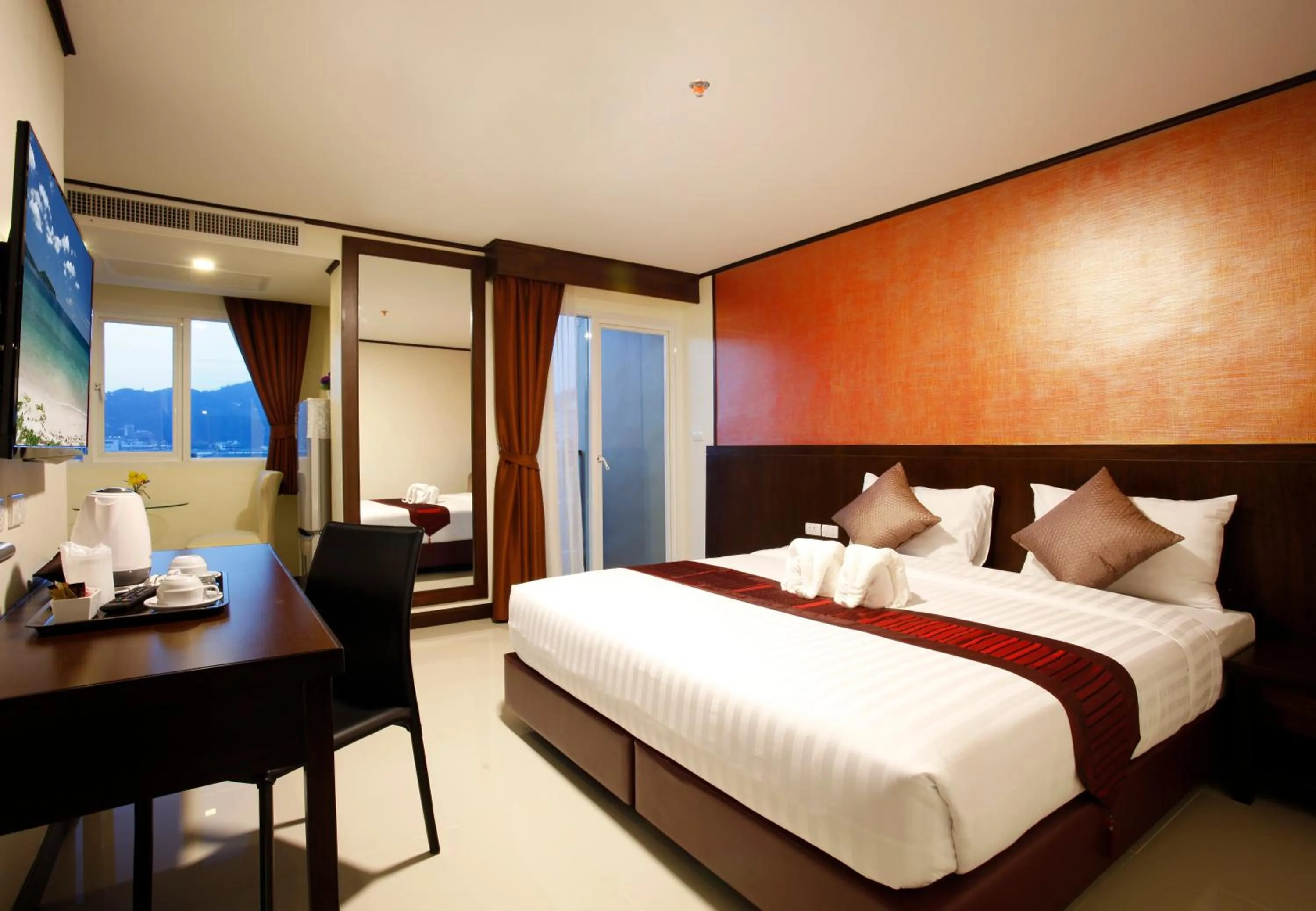 Bedroom, Bed in Orchid Resortel