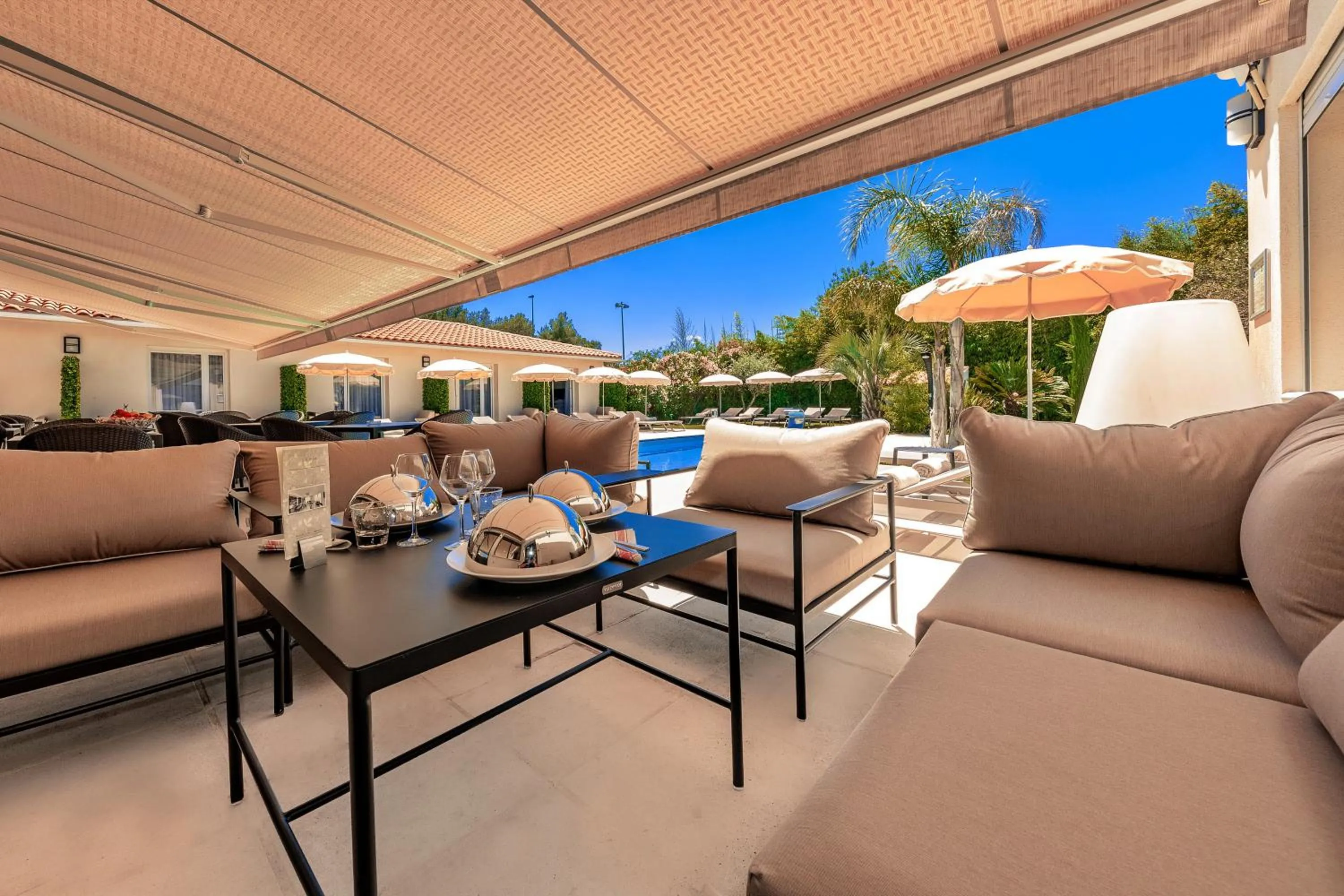 Lounge or bar in Hôtel Villa Sophia - ADULTS ONLY JULY AND AUGUST