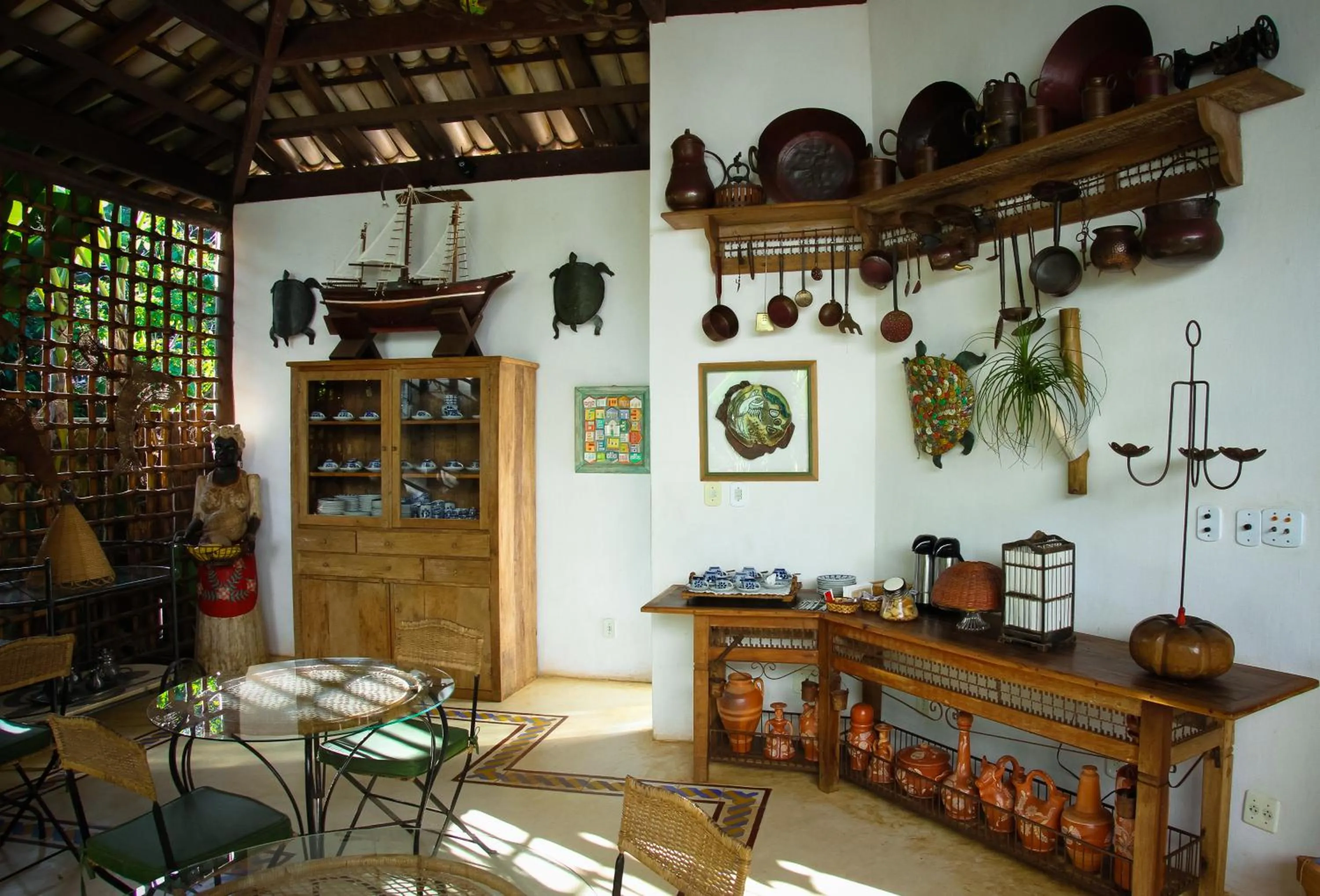 Restaurant/places to eat in Pousada Burundanga