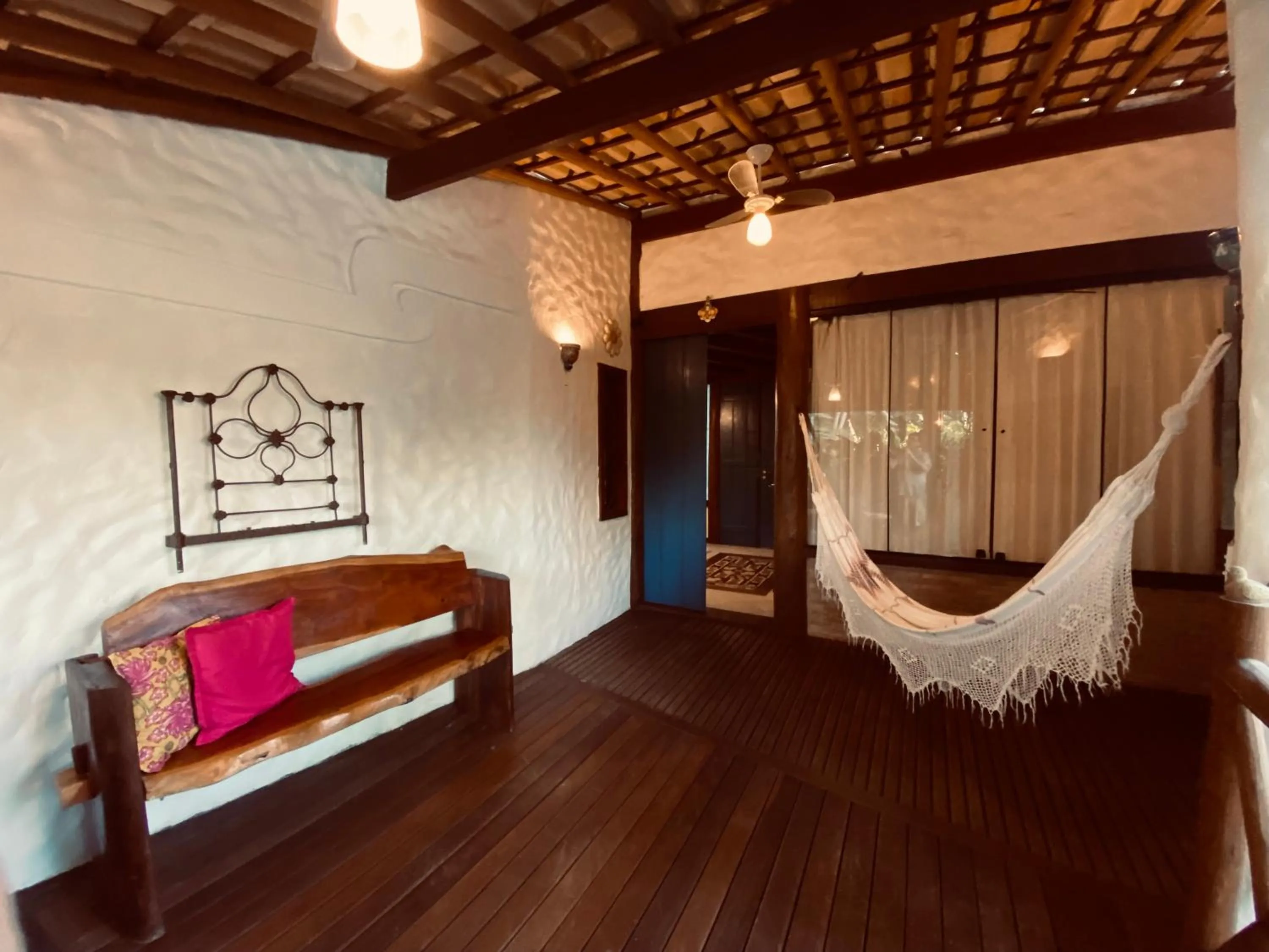 Patio, Bed in Pousada Burundanga