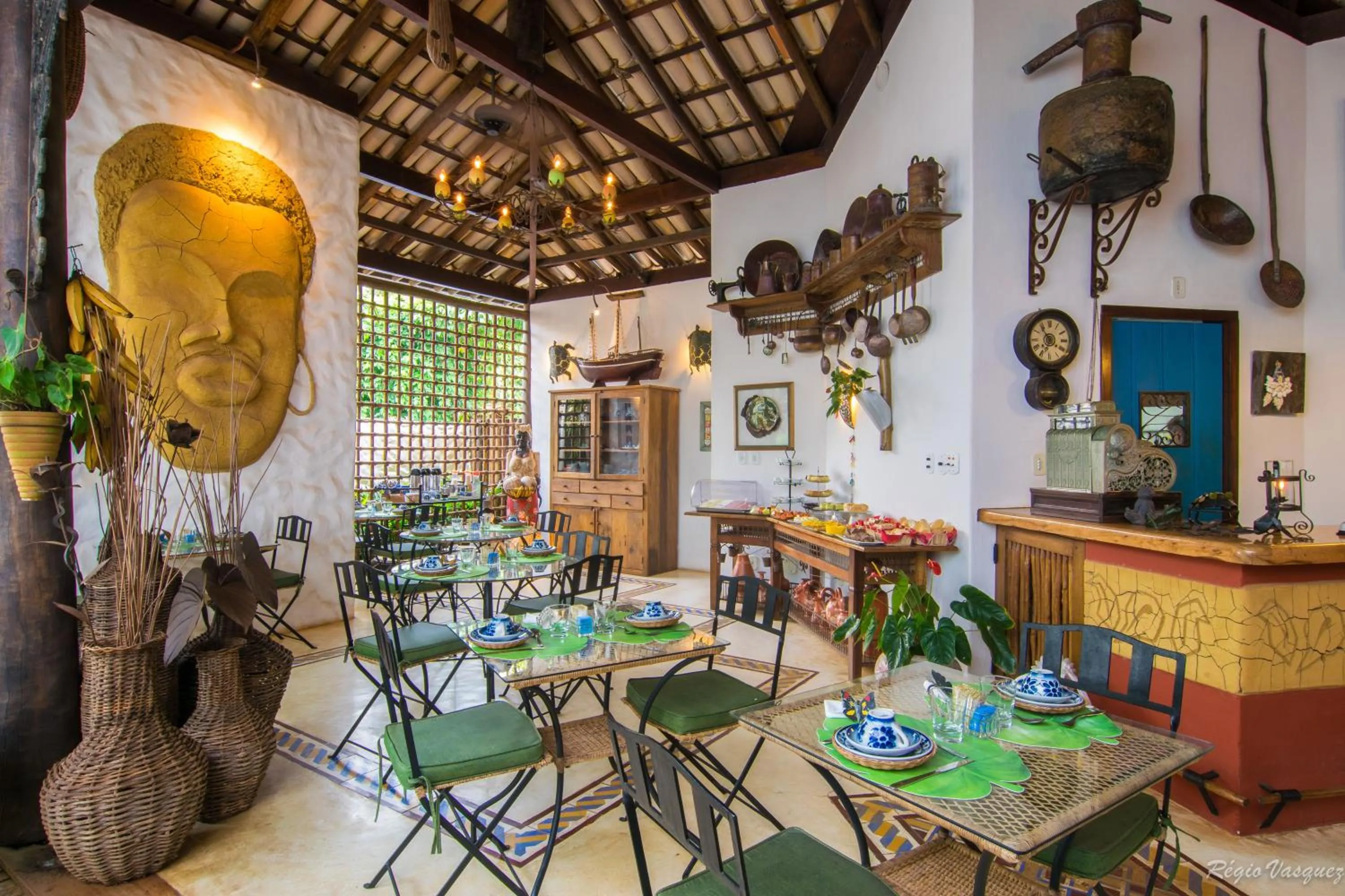 Breakfast in Pousada Burundanga