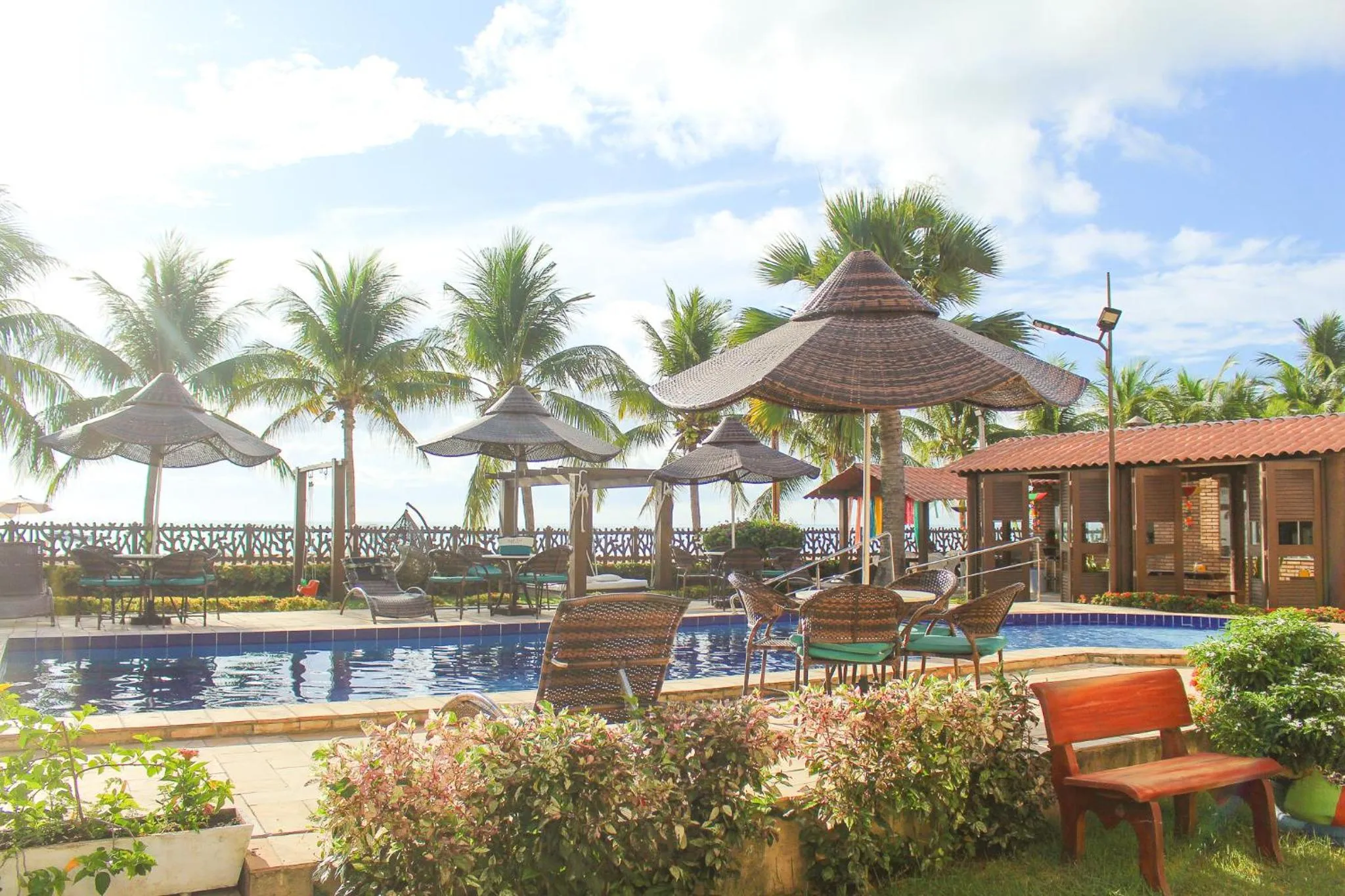 Swimming pool in Pousada Coqueiro Verde