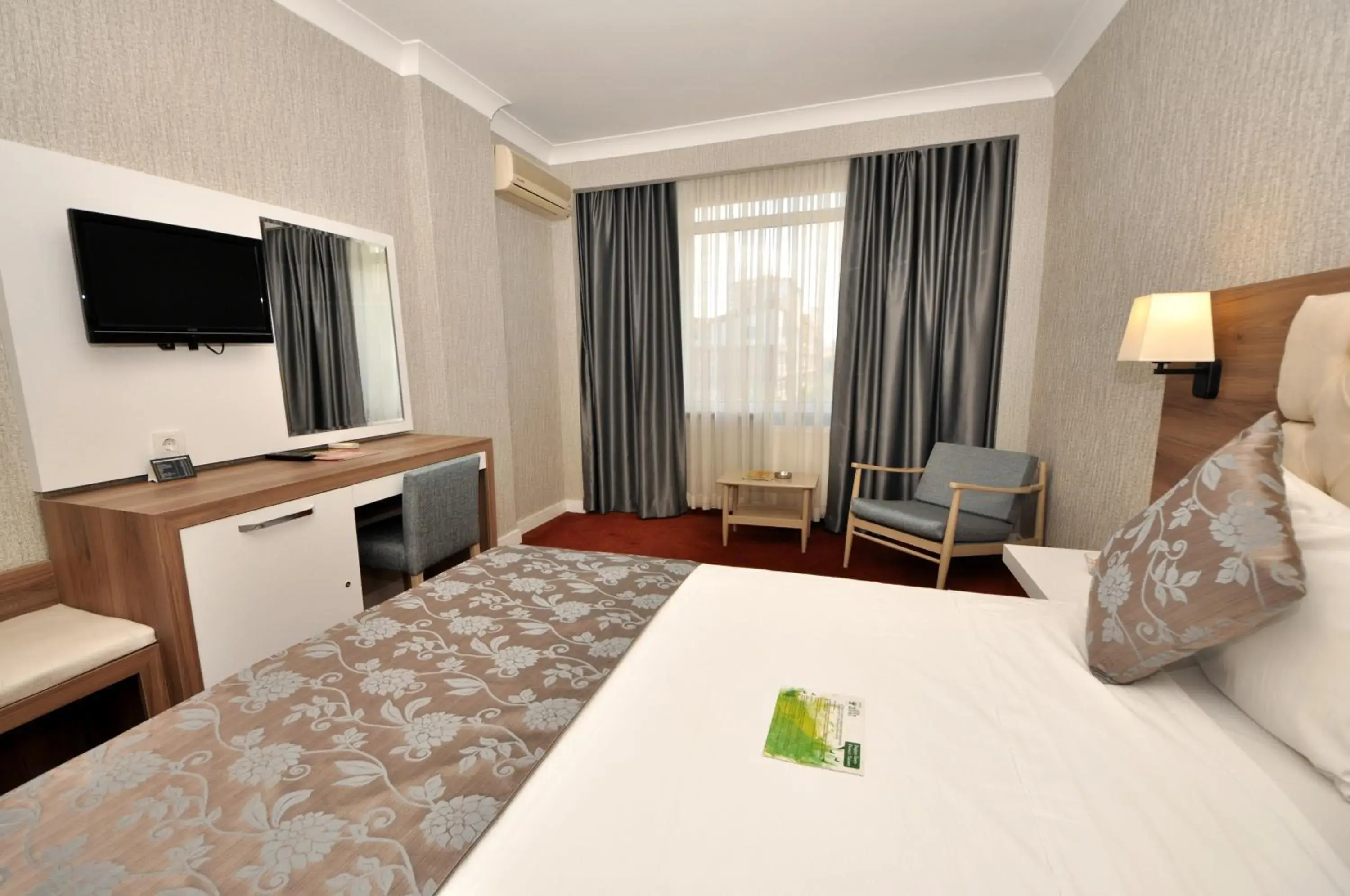 Deluxe Double or Twin Room in Gurkent Hotel Deluxe Double or Twin Room in Gurkent Hotel