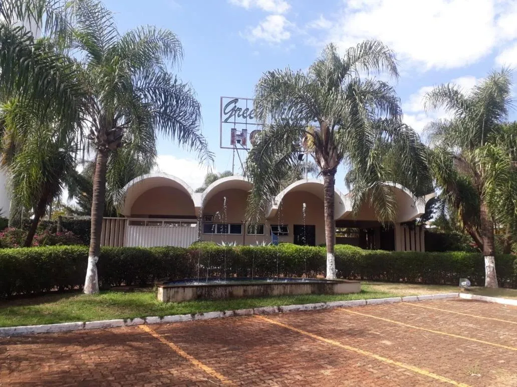 Hotel Green Village