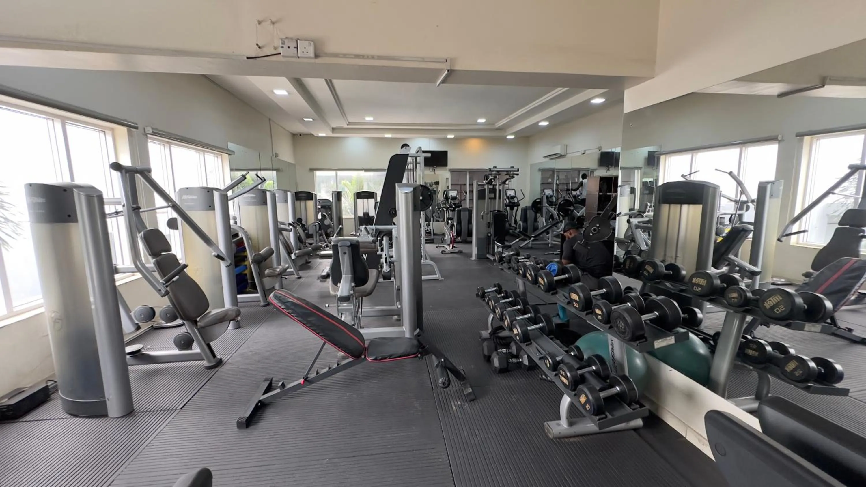 Fitness centre/facilities in Rollace Hotel