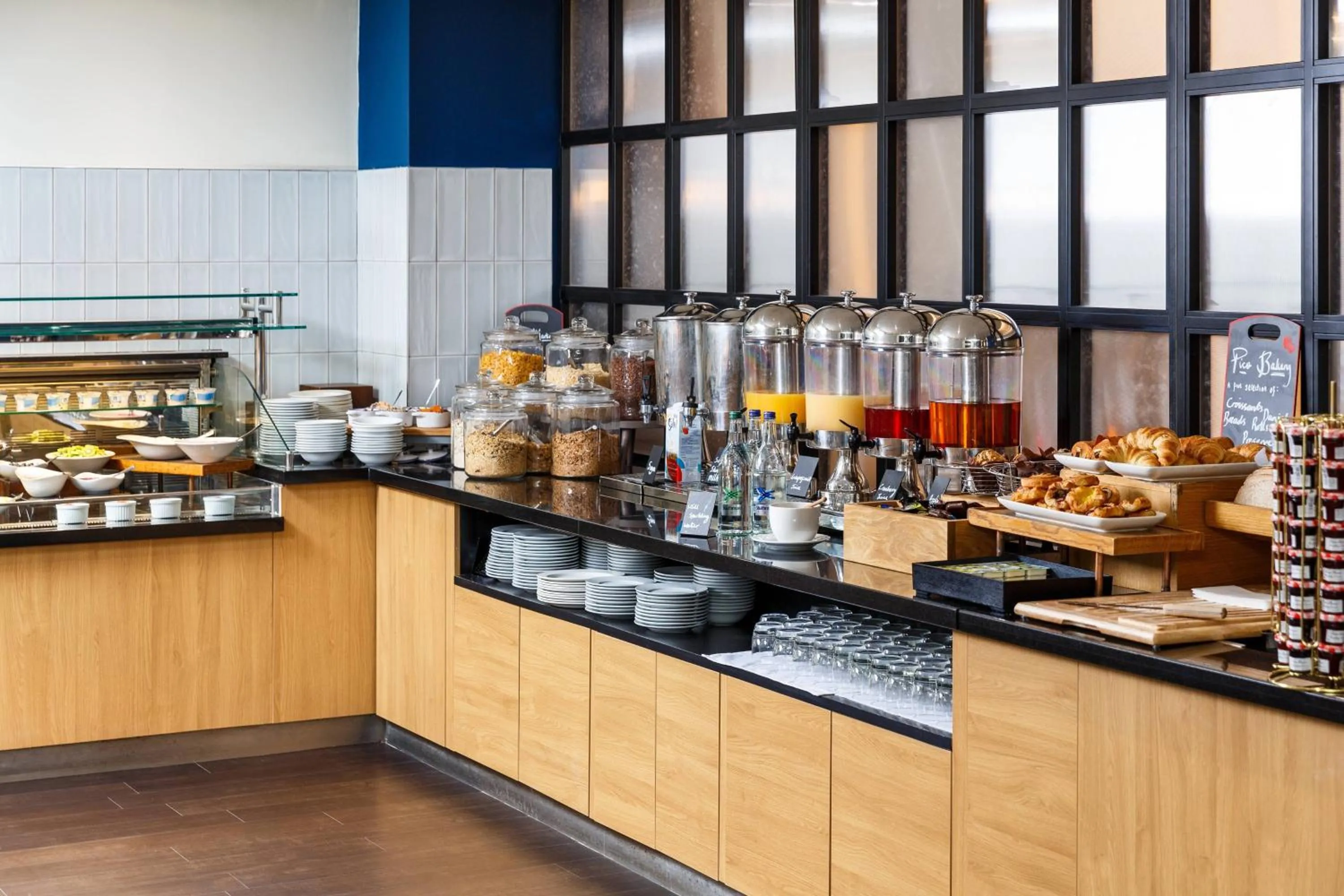 Breakfast in Delta Hotels by Marriott Milton Keynes