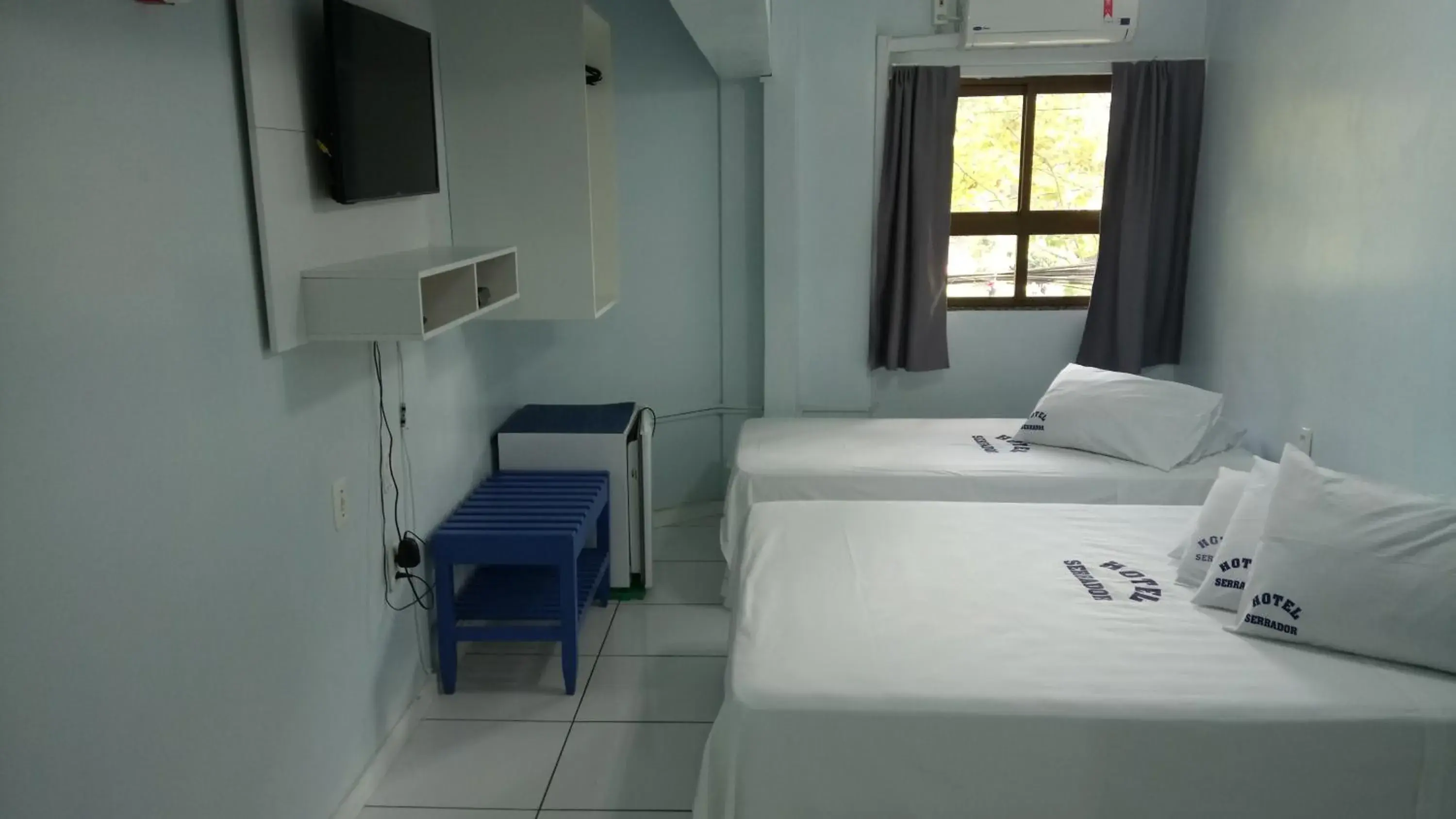 Triple Room in Hotel Serrador Triple Room in Hotel Serrador