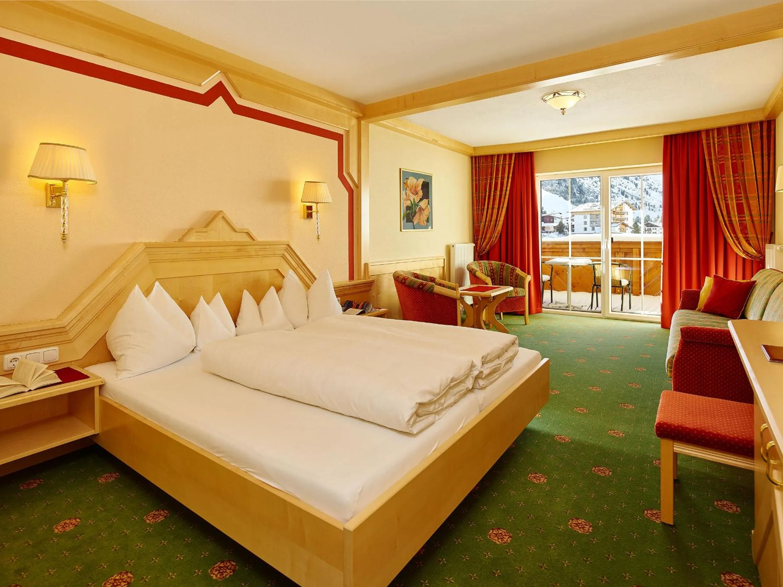 Photo of the whole room, Bed in Hotel Venter Bergwelt