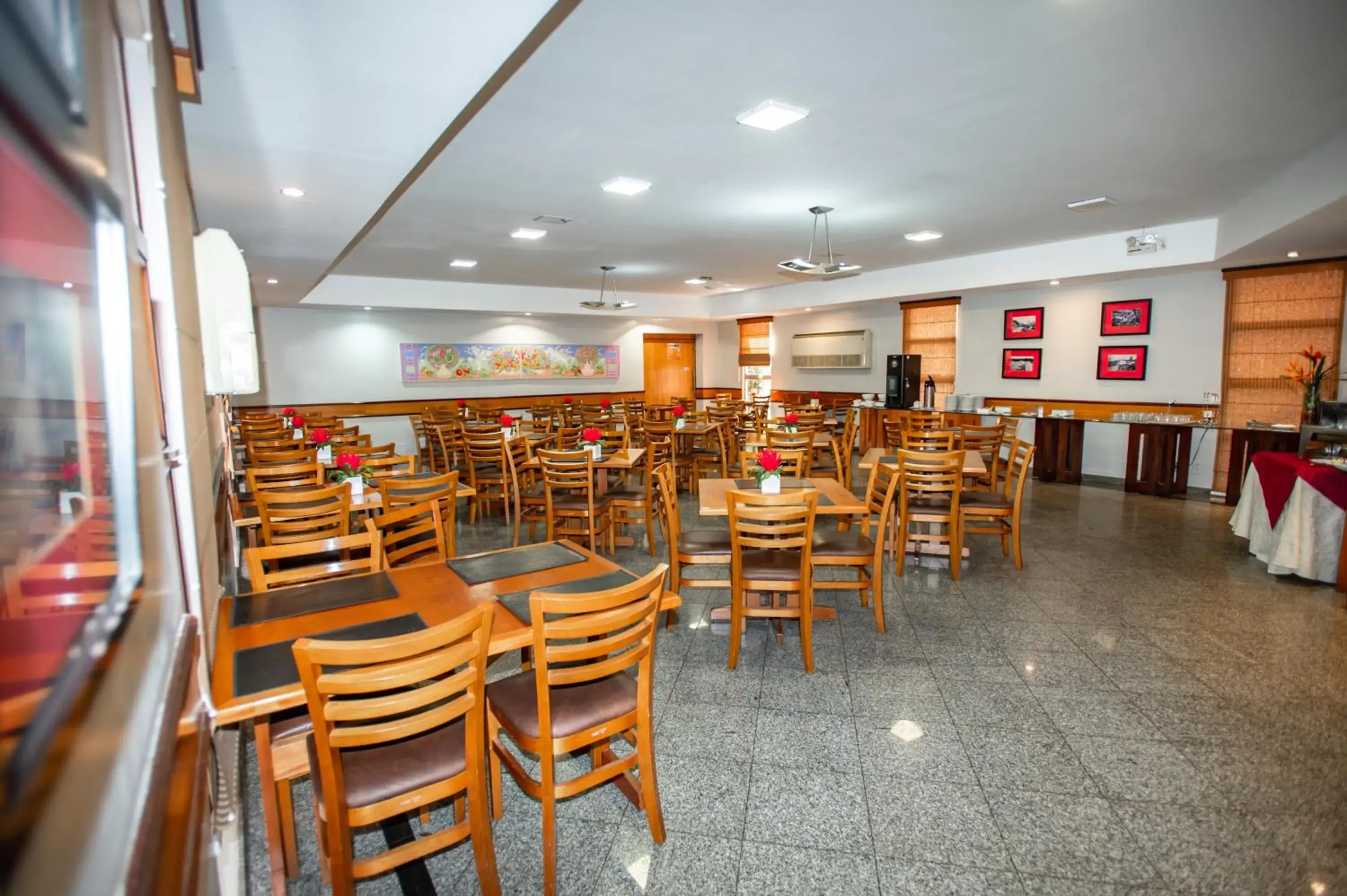 Restaurant/places to eat in Mato Grosso Palace Hotel Restaurant/places to eat in Mato Grosso Palace Hotel