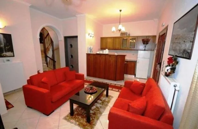 Lounge or bar in Chrysandra