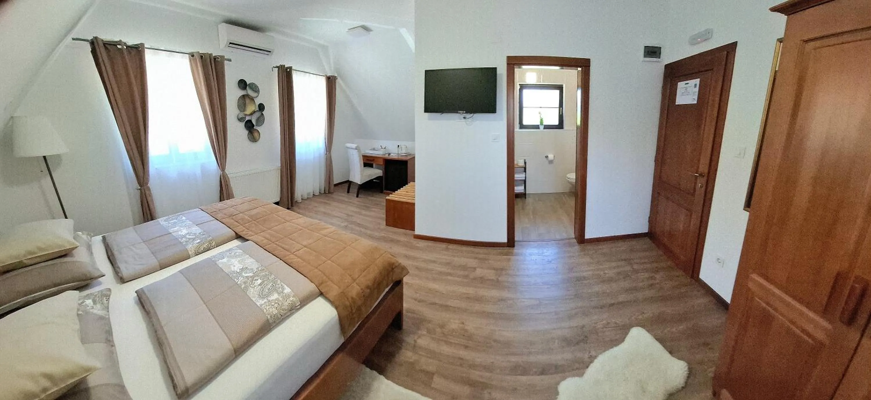 Photo of the whole room, Bed in B&B Plitvice Lakes Villa Mija