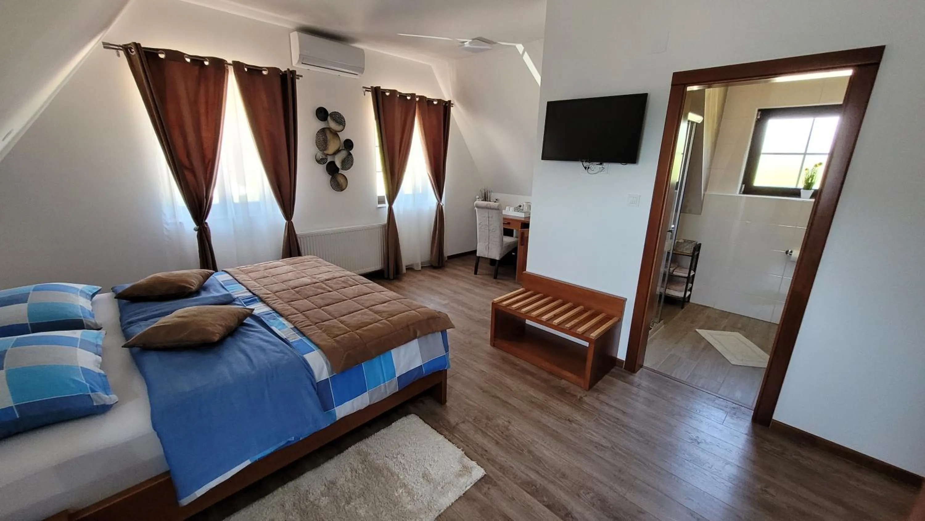 Photo of the whole room, Bed in B&B Plitvice Lakes Villa Mija