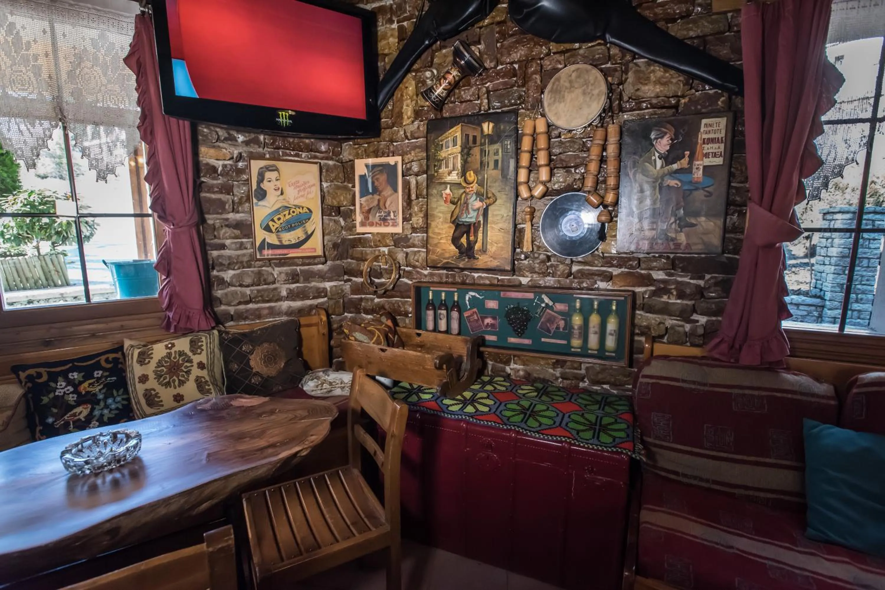 Day in I Gonia Tis Linas