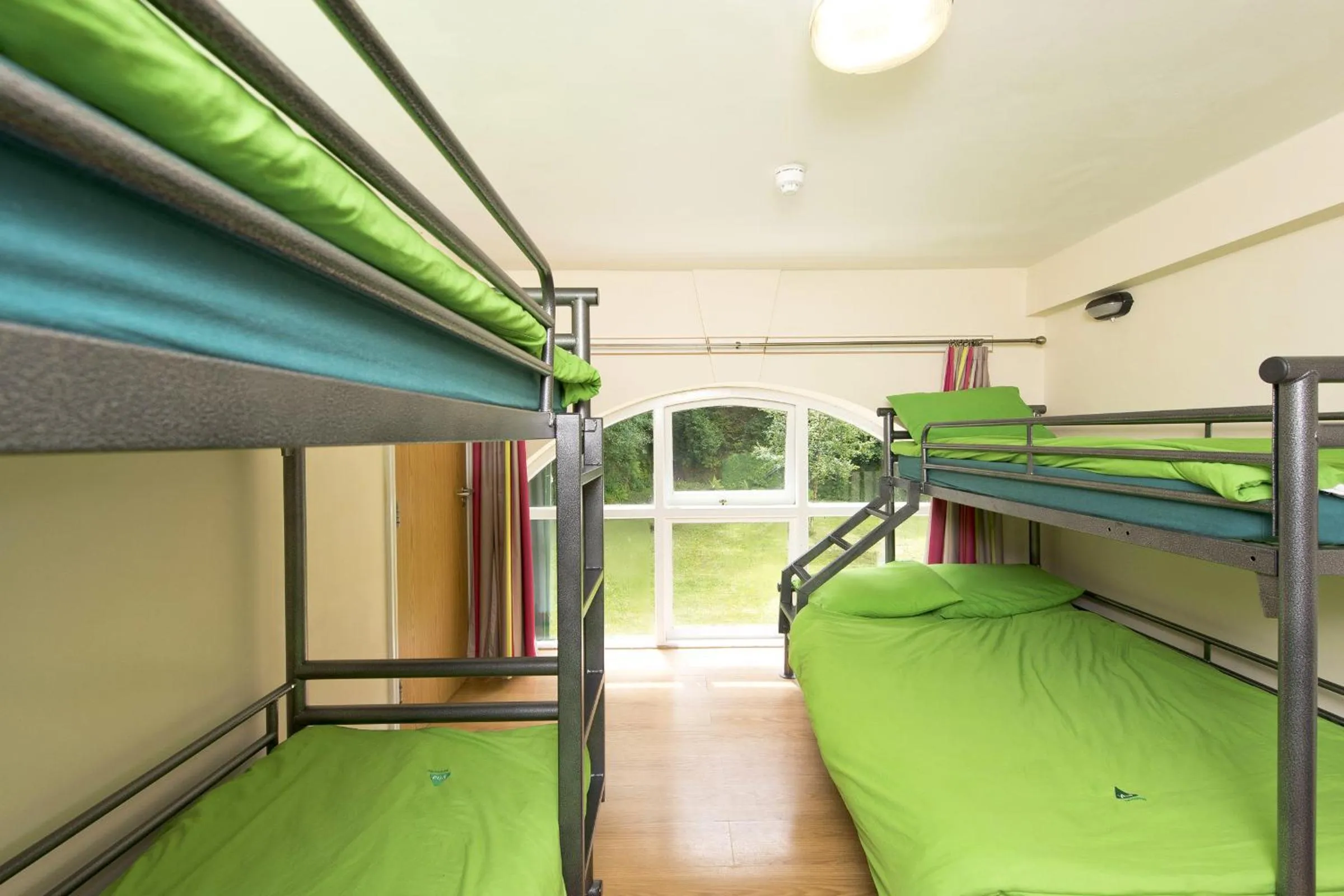 bunk bed, Bed in YHA Okehampton - Partner