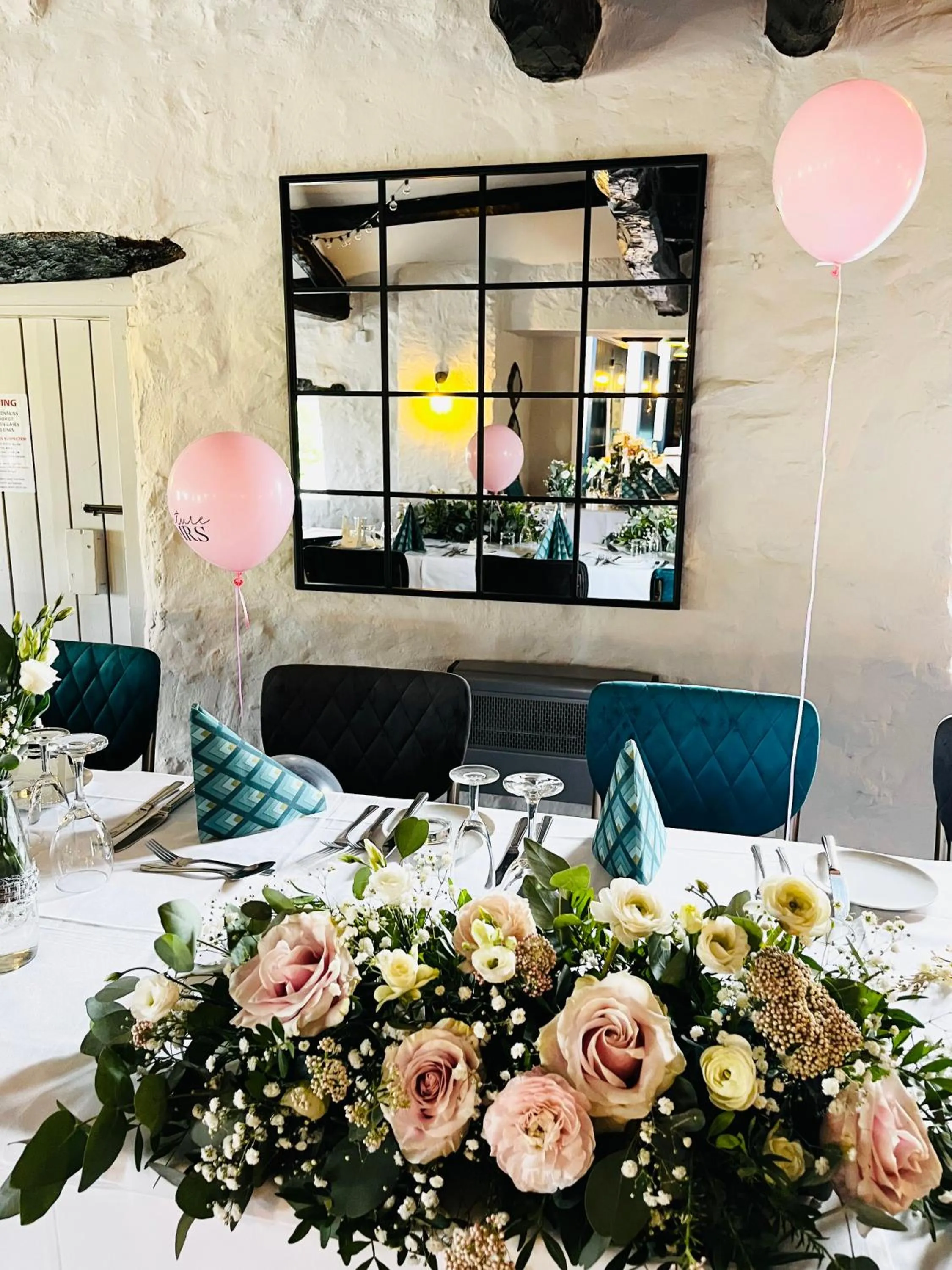 The Crooklands, BW Signature Collection