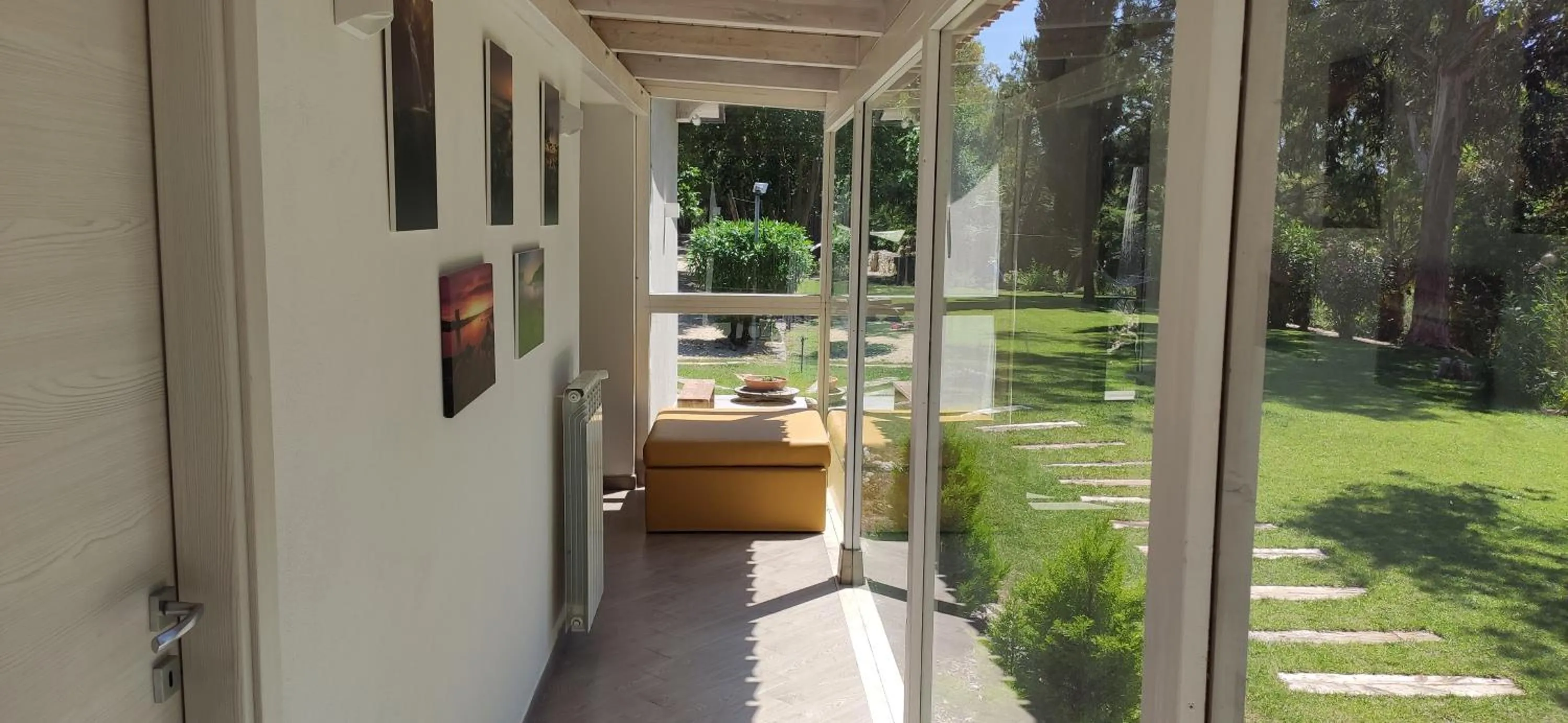 Garden view in Memento