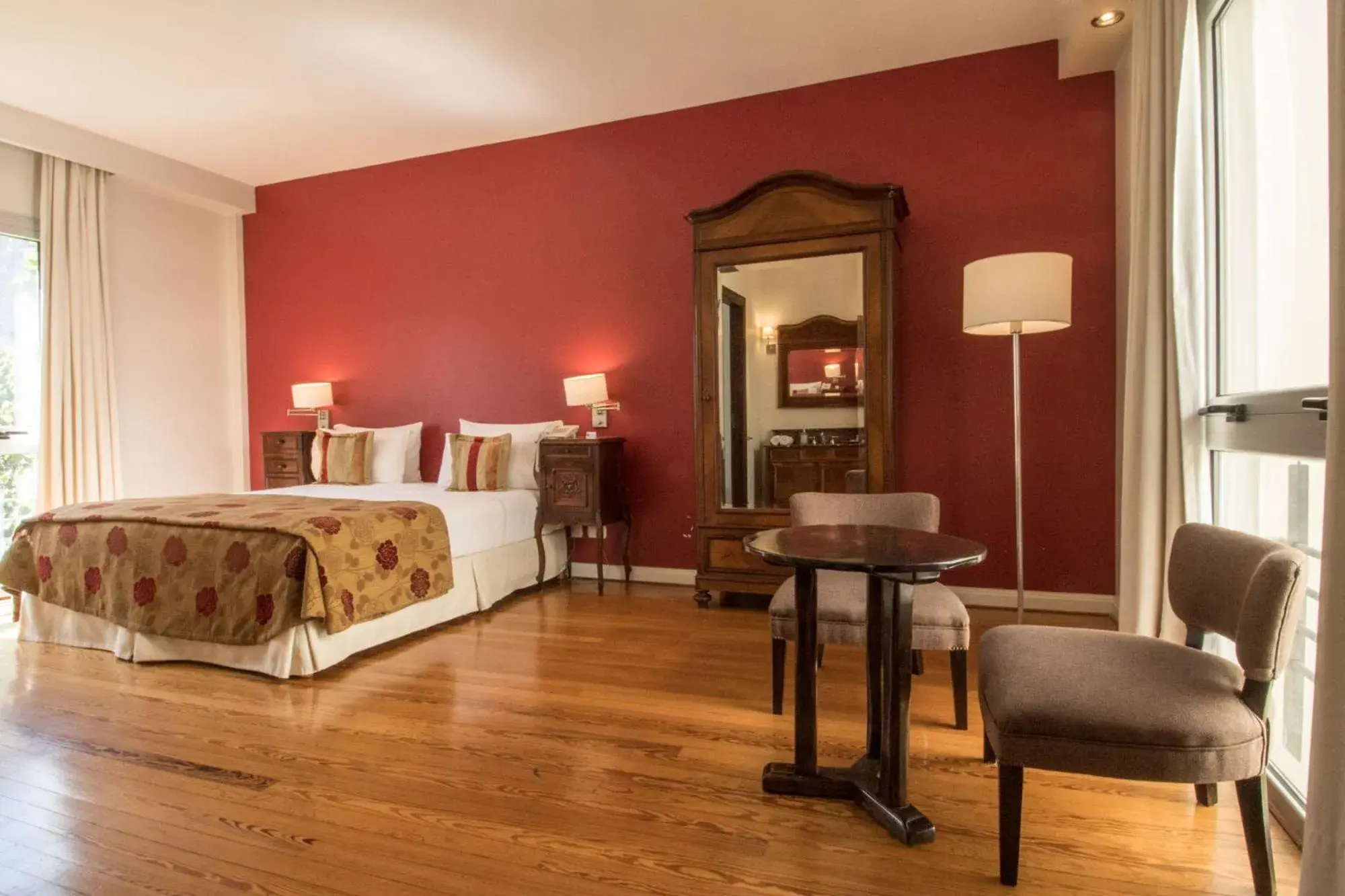 Photo of the whole room, Bed in Magnolia Hotel Boutique Photo of the whole room, Bed in Magnolia Hotel Boutique