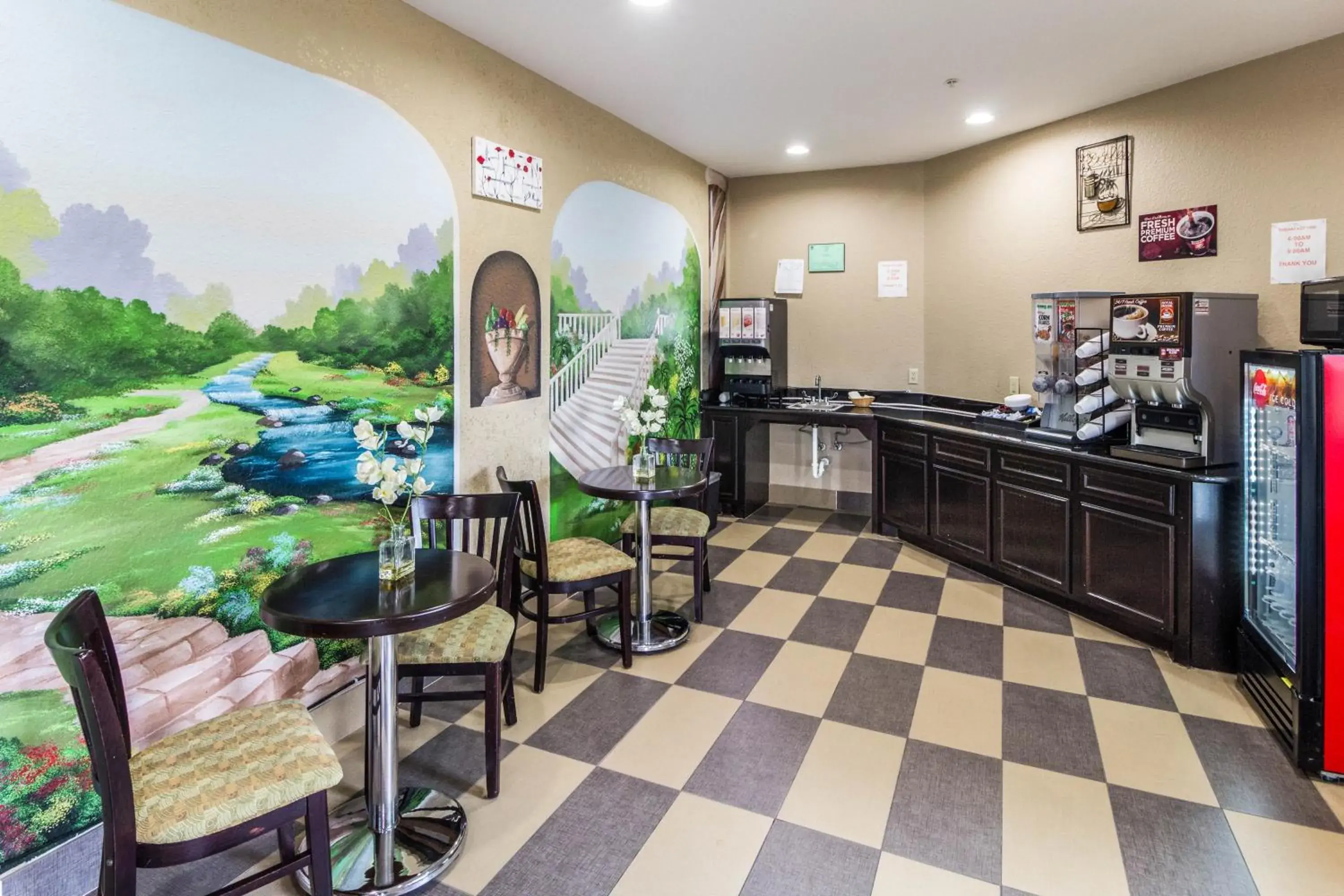 Continental breakfast in Scottish Inn and Suites Baytown Continental breakfast in Scottish Inn and Suites Baytown