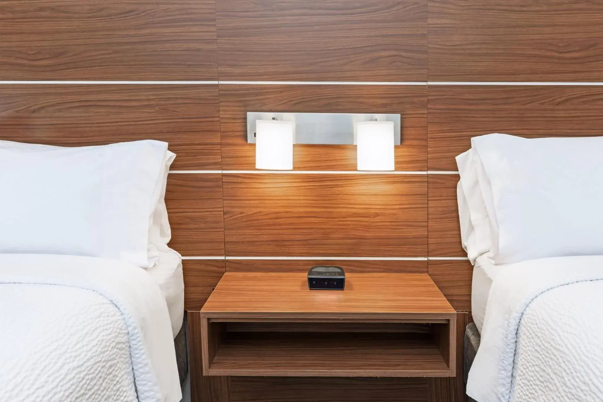 Standard Room with Two Queen Beds in Holiday Inn Express & Suites Del Rio by IHG Standard Room with Two Queen Beds in Holiday Inn Express & Suites Del Rio by IHG