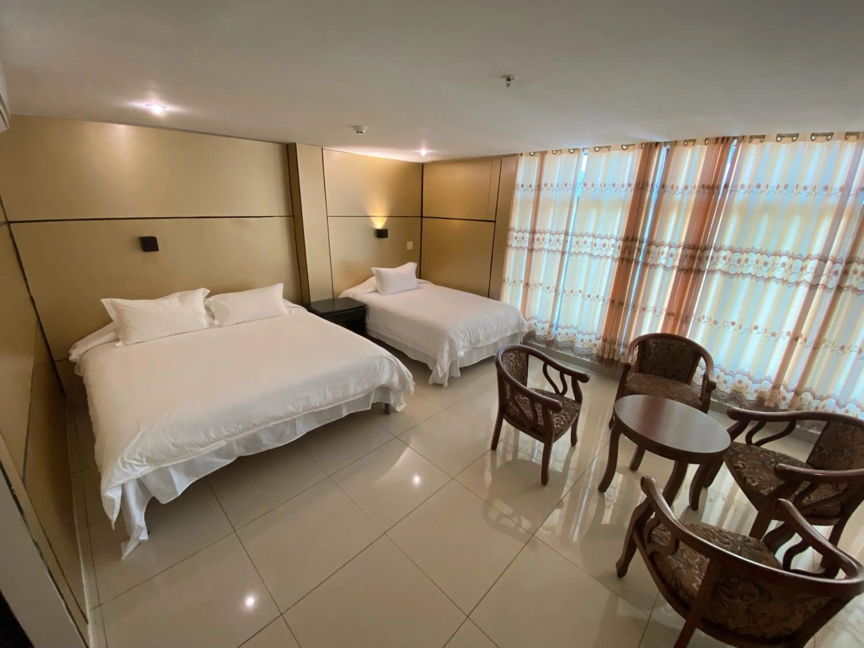 Bed in Hotel F Sur Inn