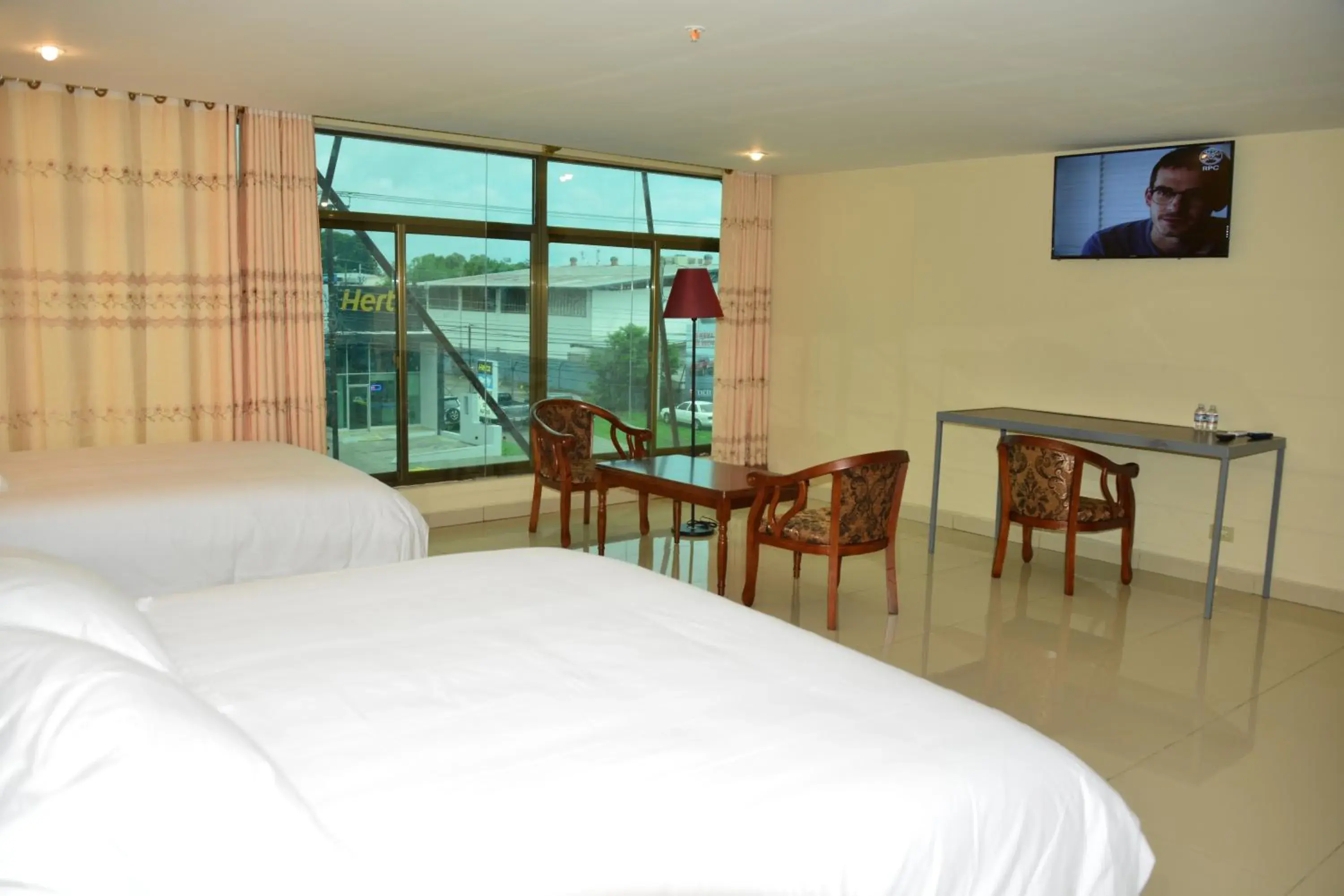 Superior Family Room in Hotel F Sur Inn Superior Family Room in Hotel F Sur Inn