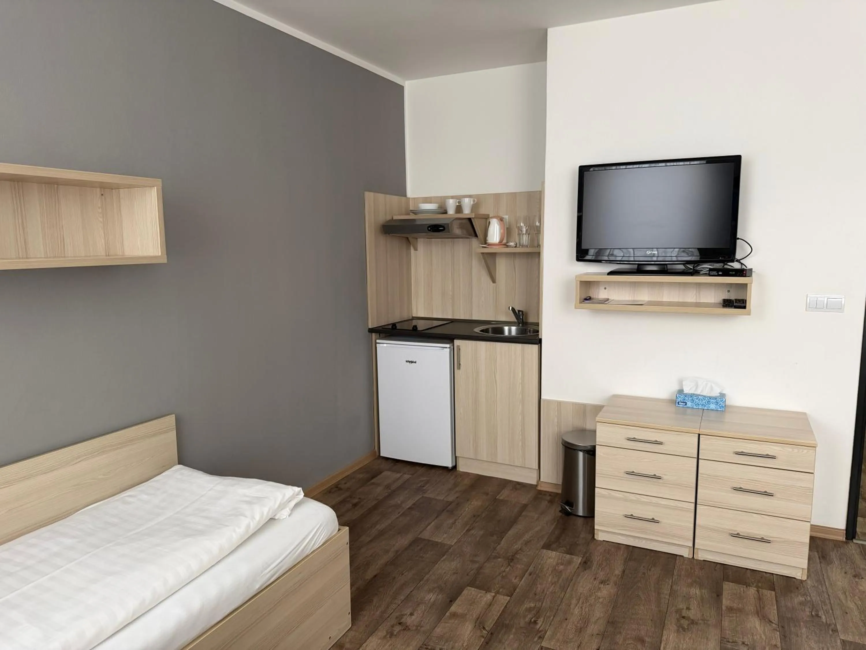 TV and multimedia, Bed in Hotel Palác