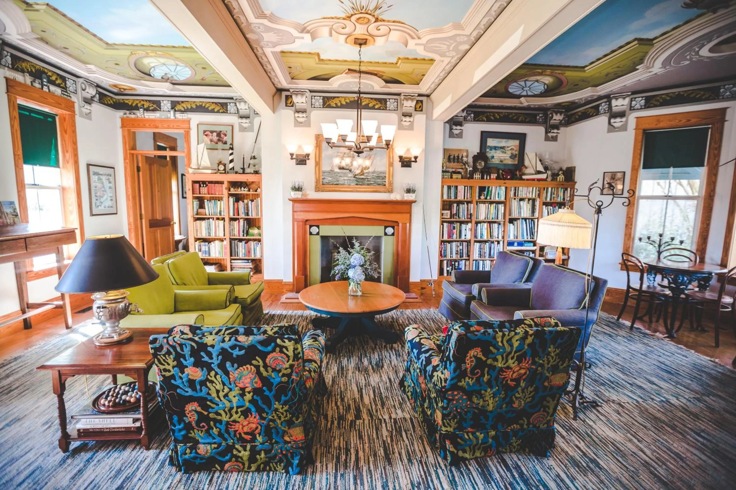 Library in Roanoke Island Inn