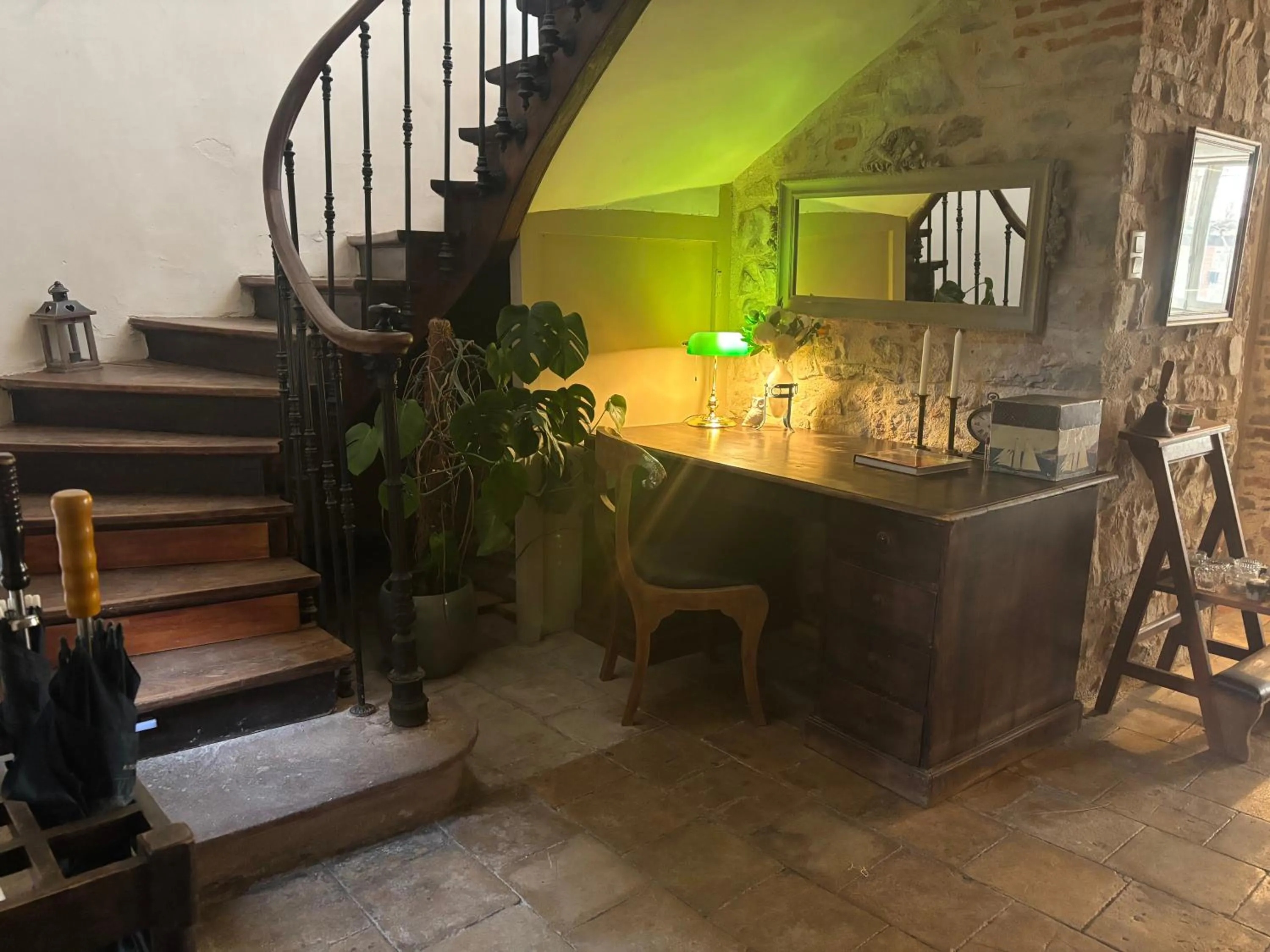 Property building in La Maison au Puits