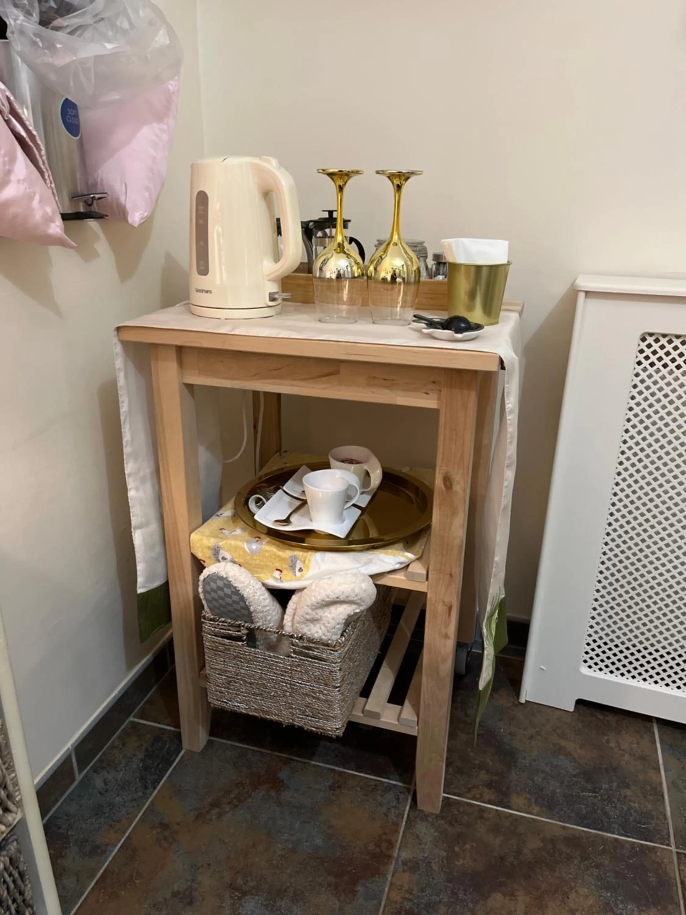 Coffee/tea facilities in Retreat at The Knowe Auchincruive Estate