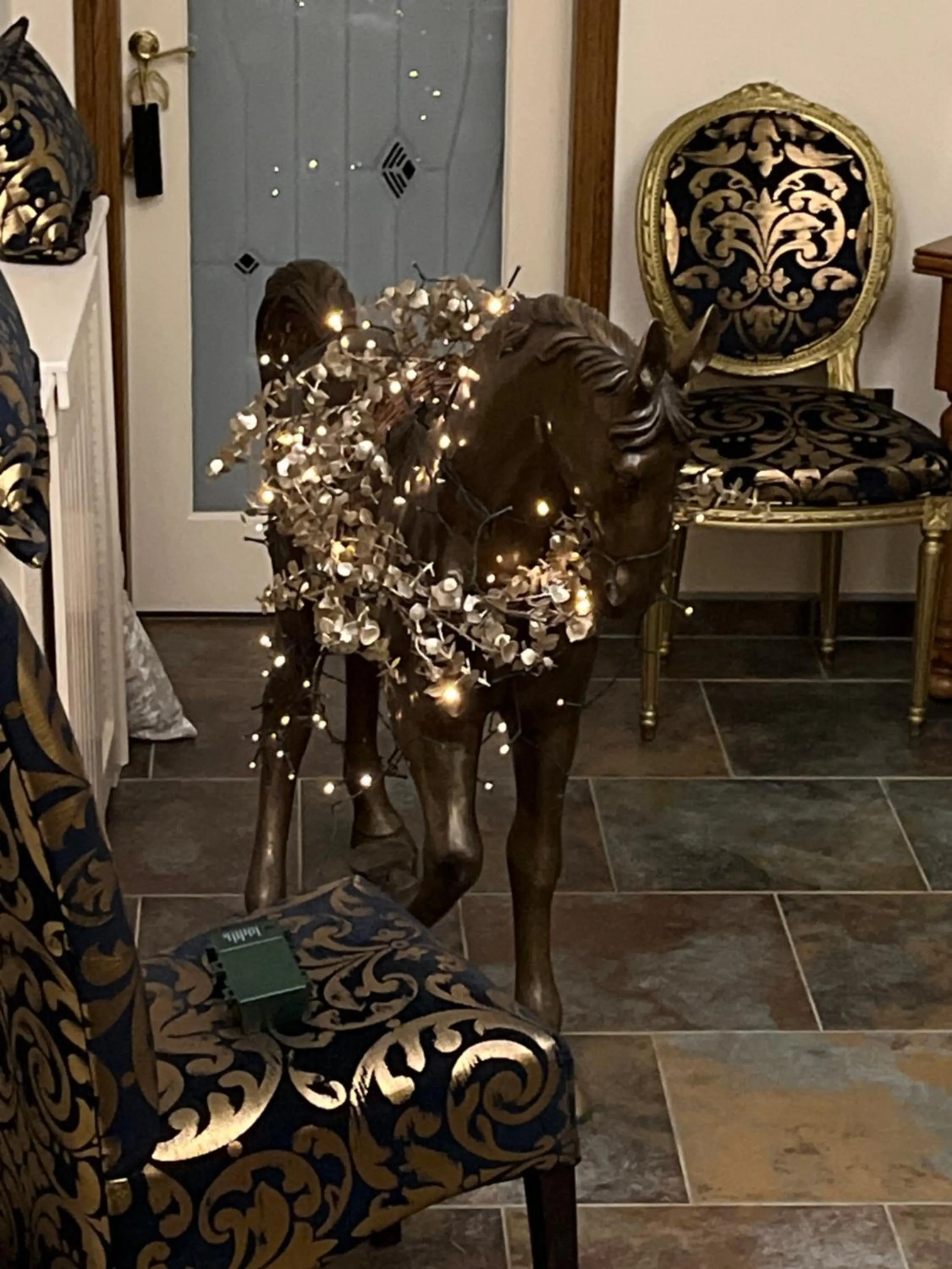 Seating area in Retreat at The Knowe Auchincruive Estate